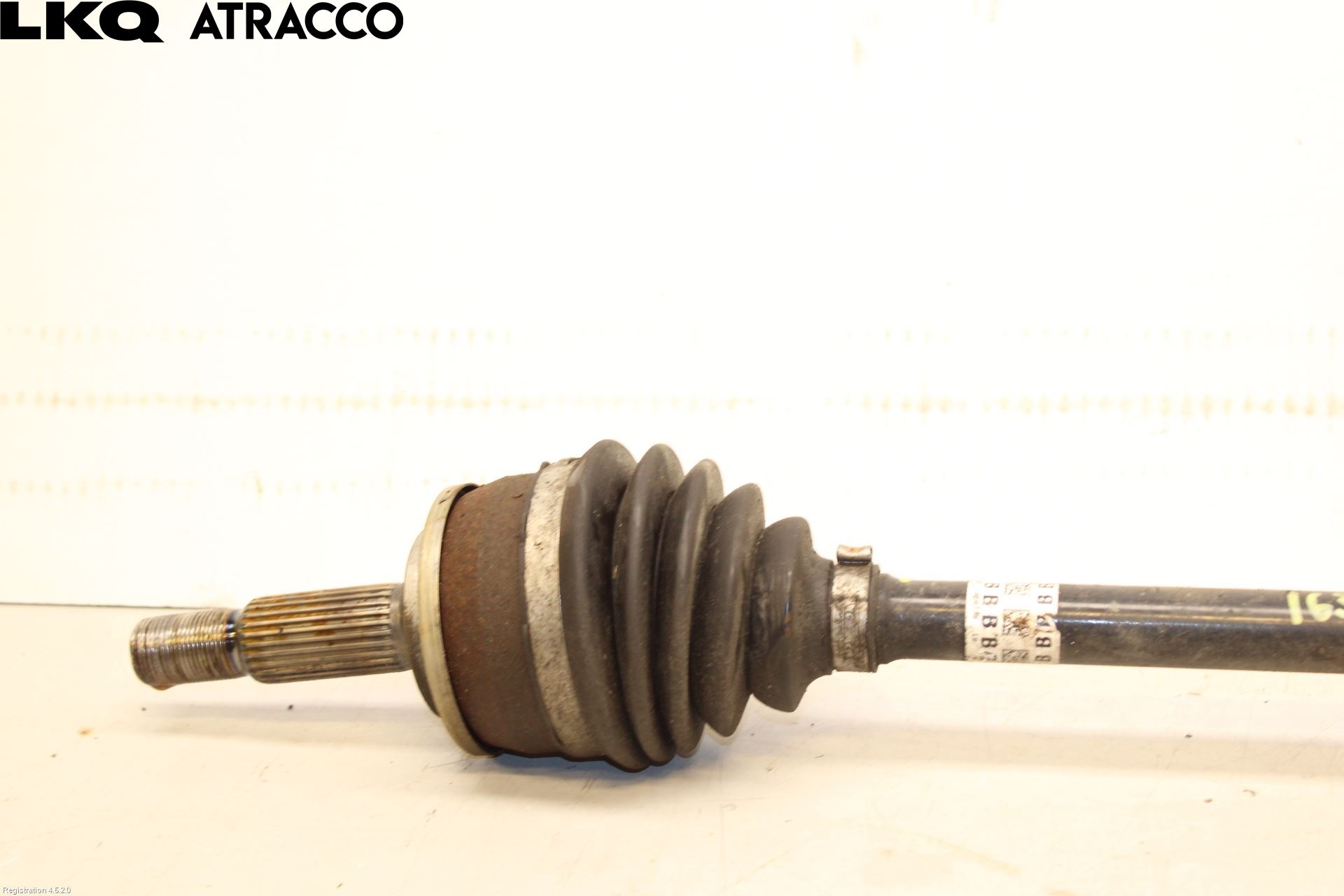 Toyota YARIS CROSS XP21 21- Drivaxel Fram Vänster