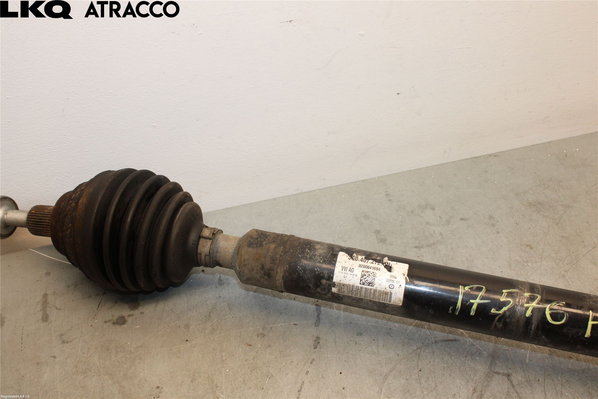 Skoda YETI Drivaxel Fram Höger