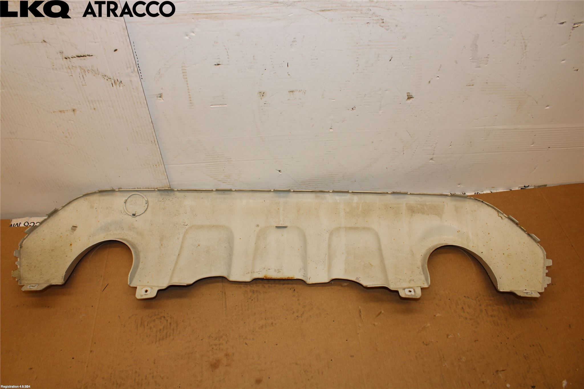 Ford KUGA 08-12 Stötfångarbeklädnad Bak