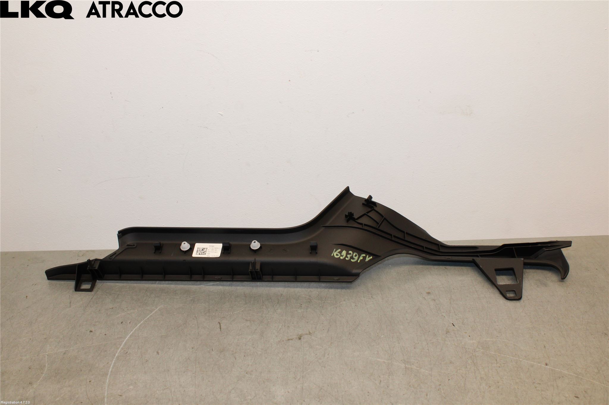 Porsche TAYCAN 20- Instrumentbräda Inlägg-Dekorlist
