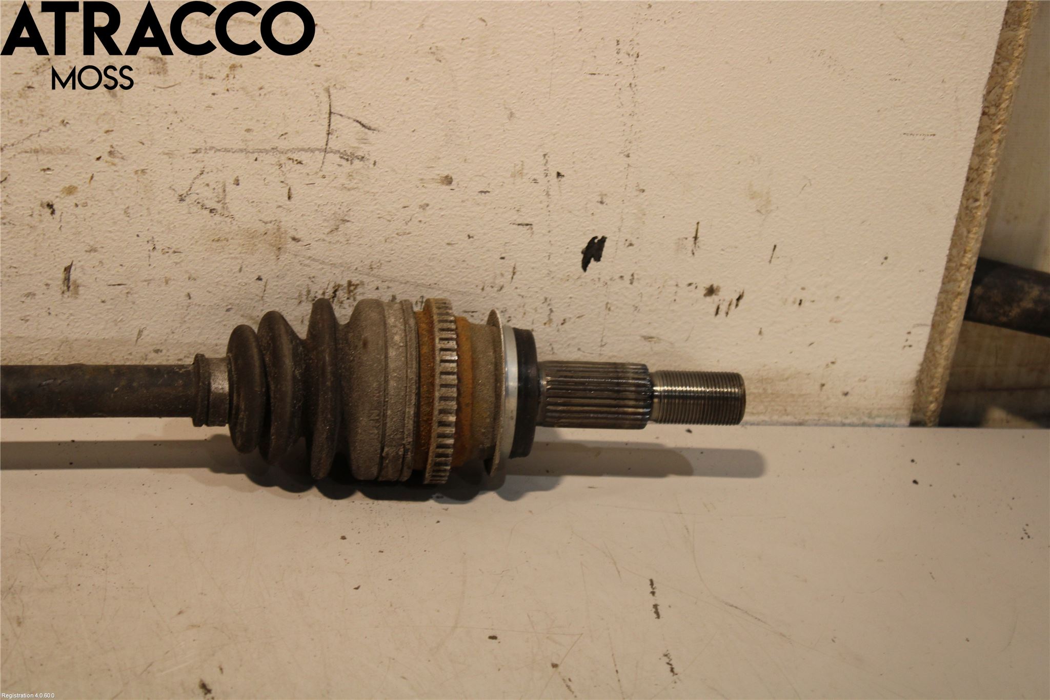 Mazda CX-30 20- Drivaxel Bak Höger