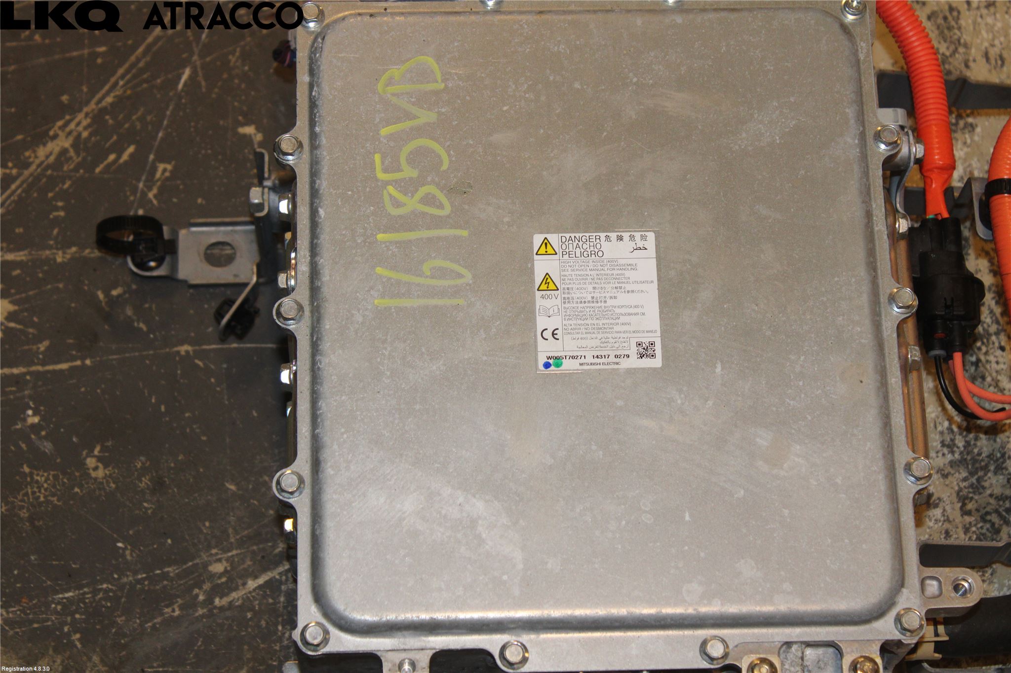 Mitsubishi OUTLANDER 13-21 Batteriladdare Högspänning