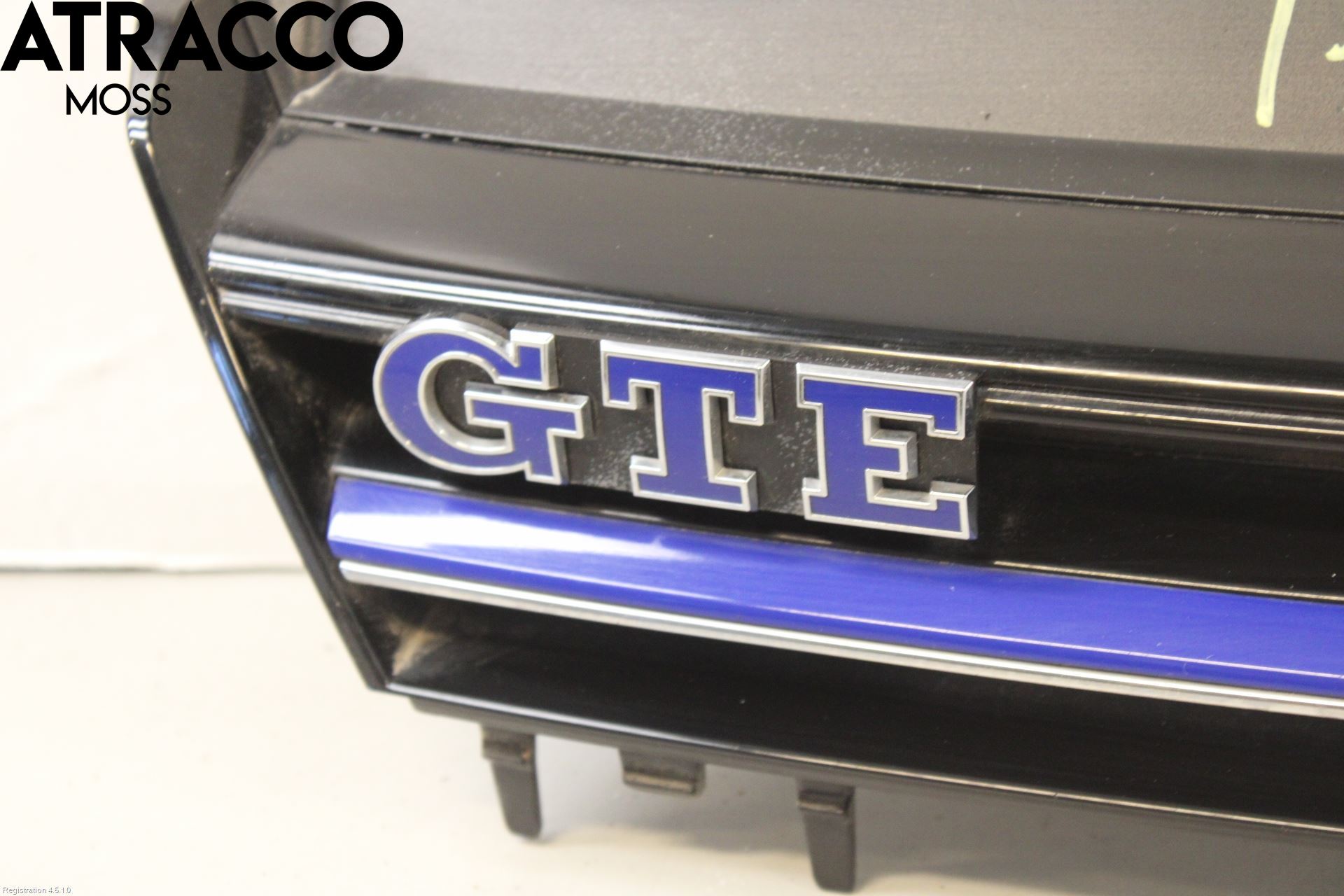 Volkswagen VW GOLF / E-GOLF VII 13-20 Grill Komp