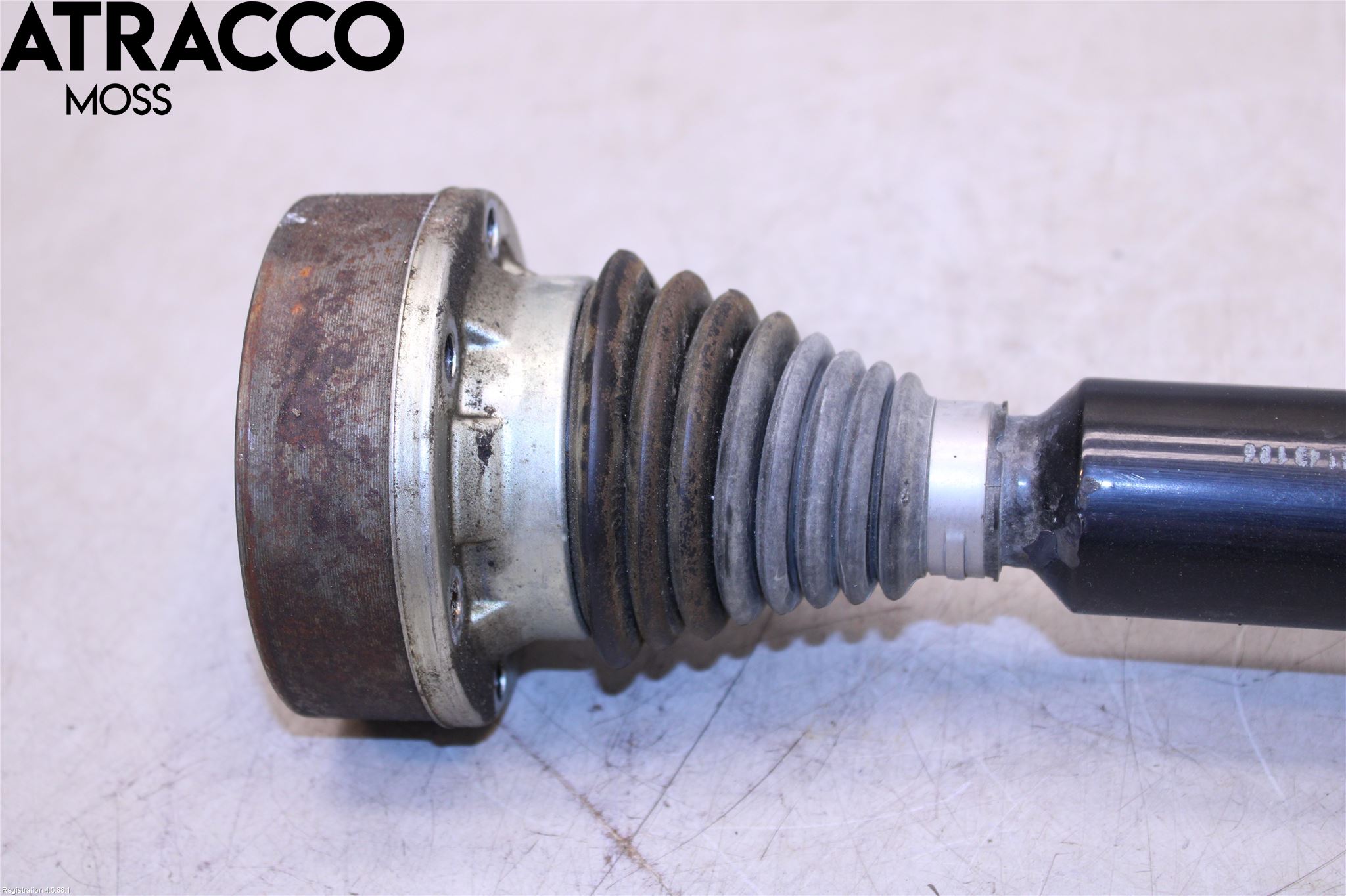 Volkswagen VW GOLF SPORTSVAN 15-20 Drivaxel Fram Vänster