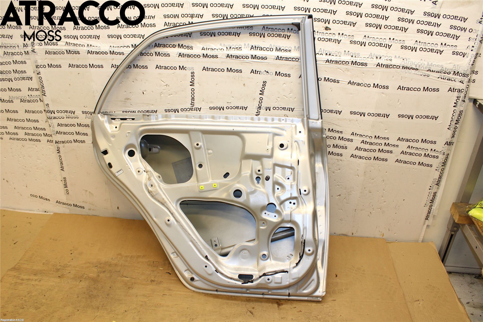 Toyota COROLLA 08-12 Dörr Bak Vänster