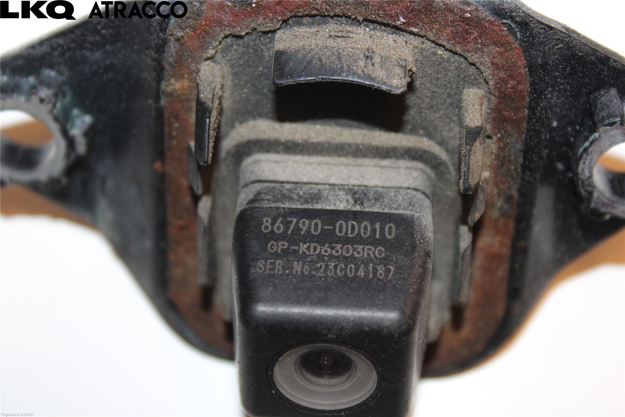 Toyota YARIS XP130 12-14 Parkeringshjälp Kamera