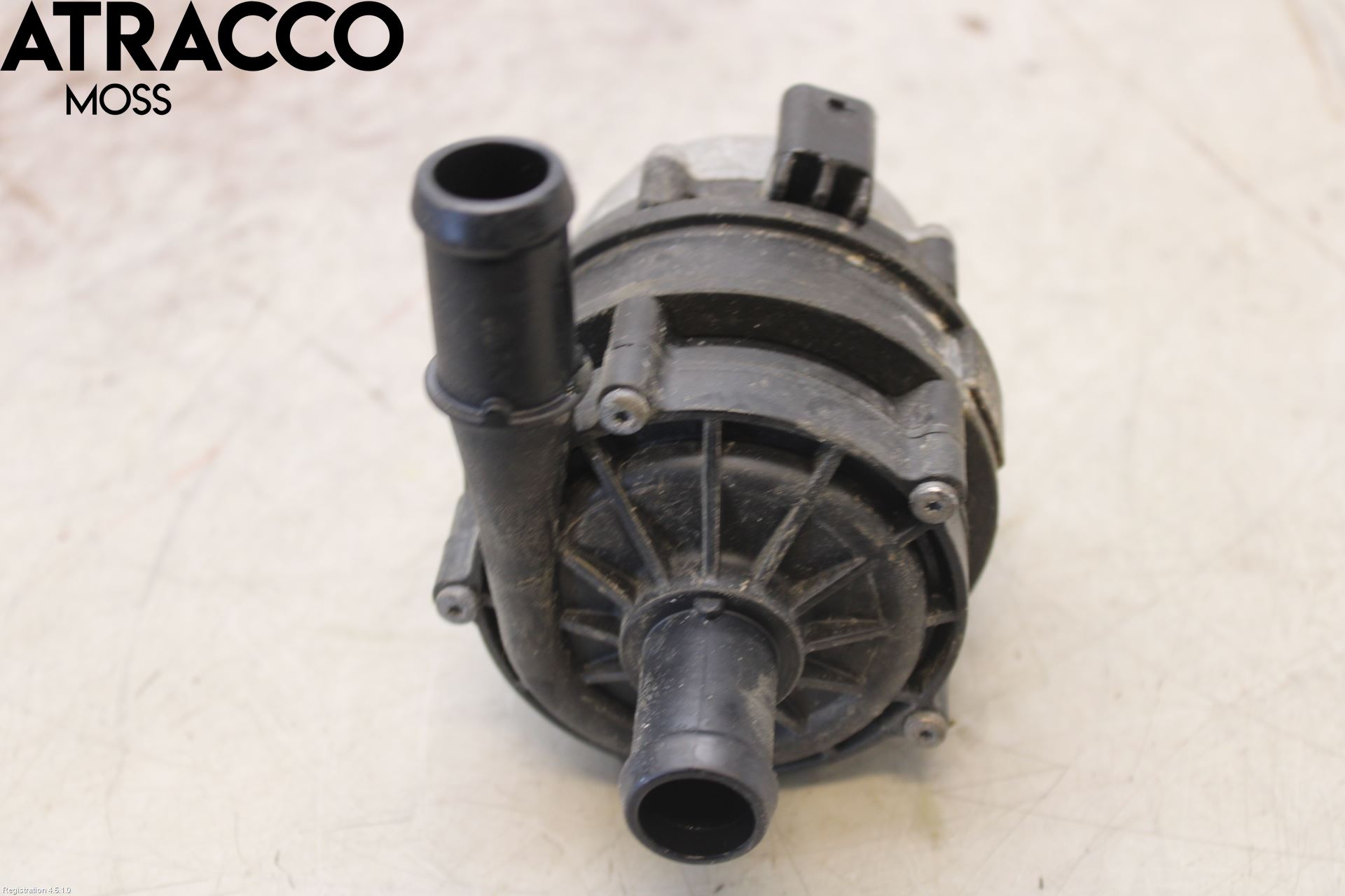 Volvo XC40/RECHARGE 18- Vattenpump