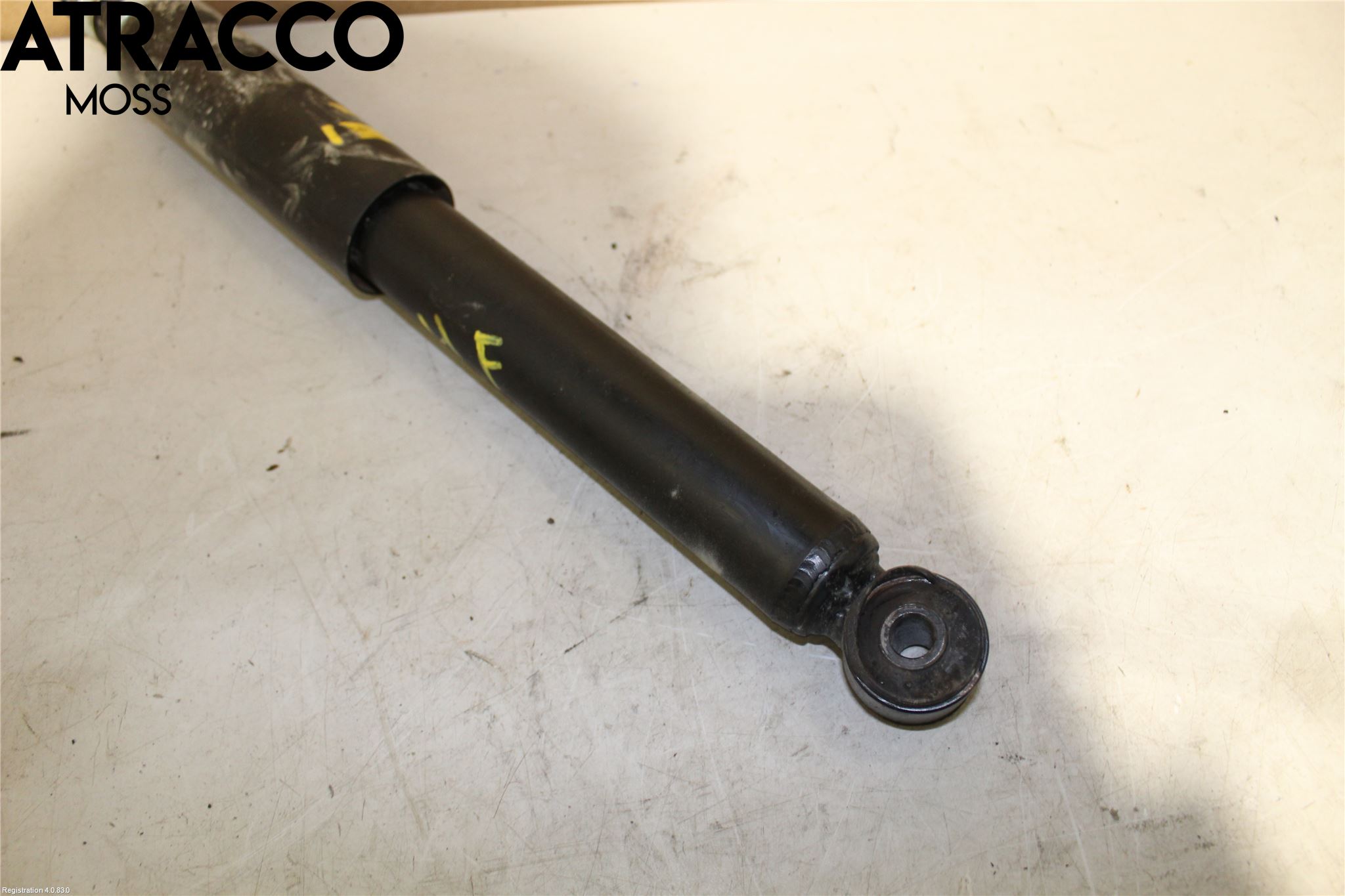 Toyota HI-ACE 06-12 Stötdämpare Fram