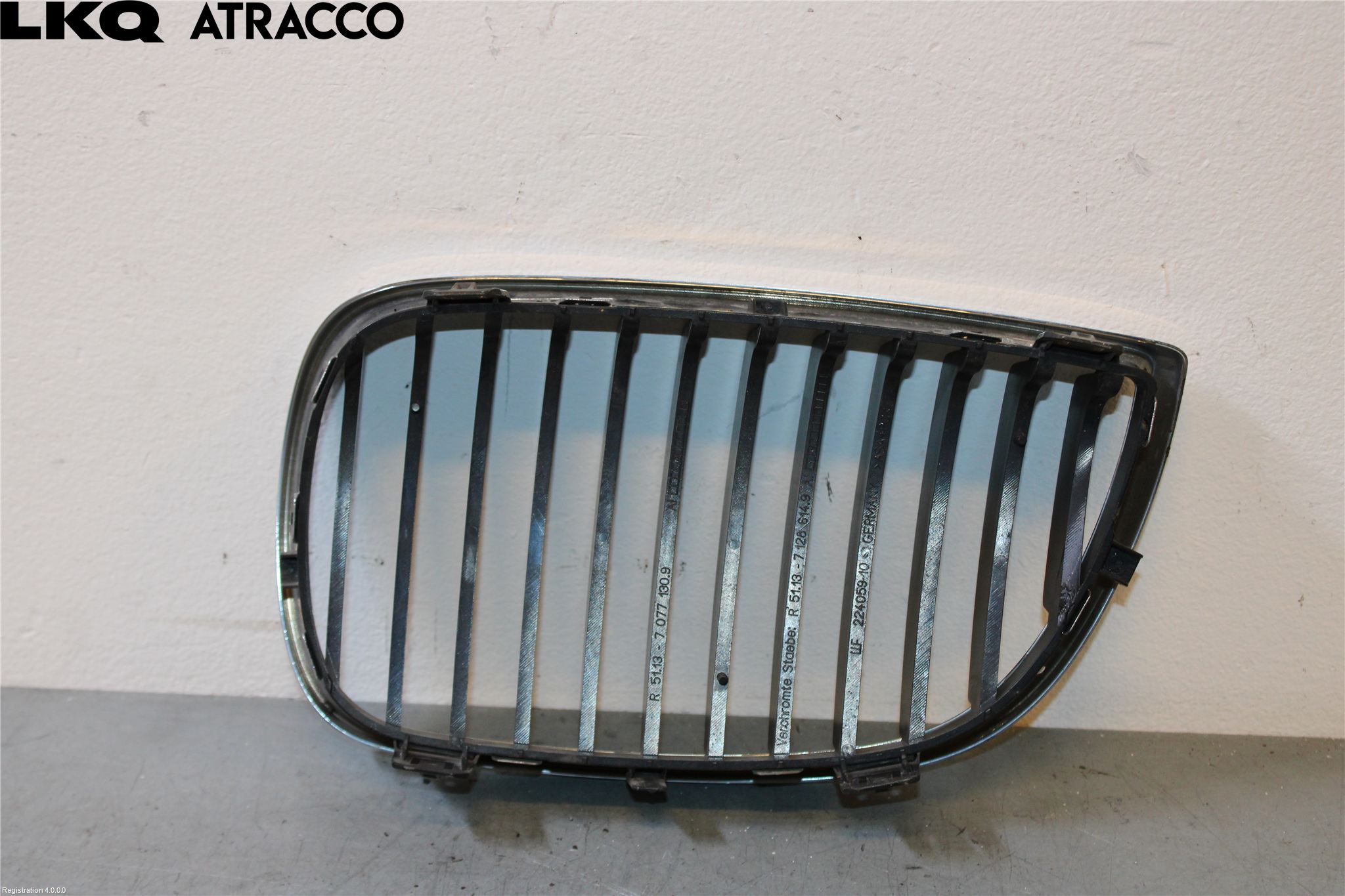 BMW 1 E87/81 5D/3D 03-11 Grilldel Höger