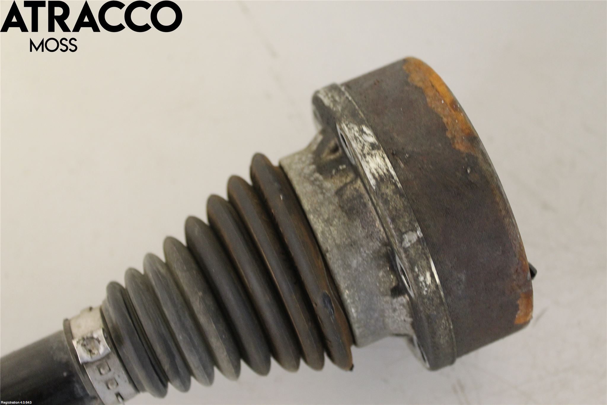 Skoda YETI Drivaxel Fram Vänster
