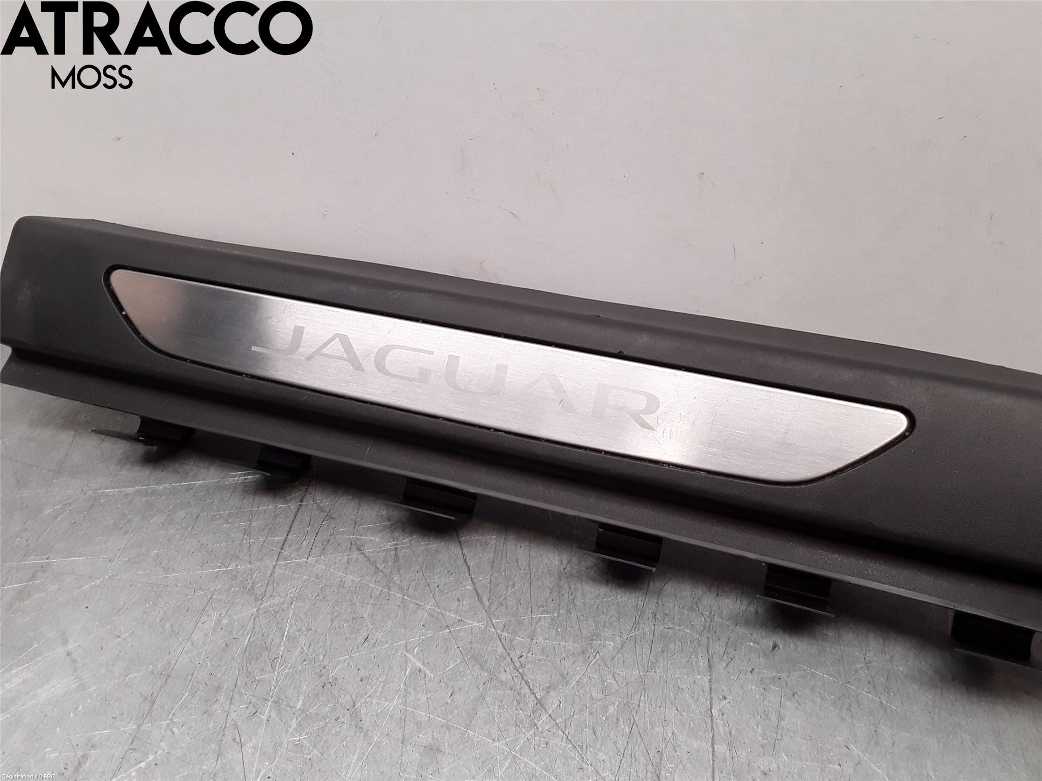 Jaguar I-PACE 18- Dörr Dekorlist Fram Hö