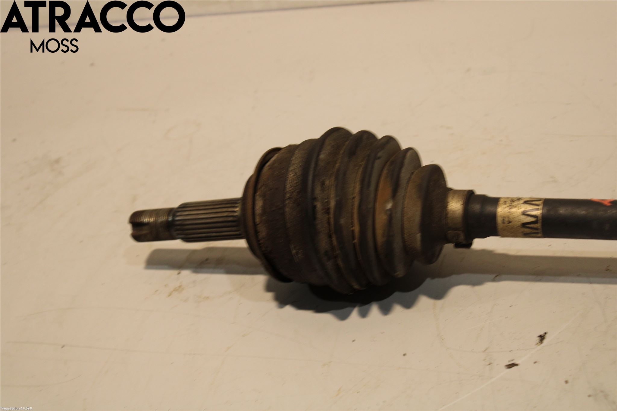 Toyota YARIS XP130 12-14 Drivaxel Fram Vänster