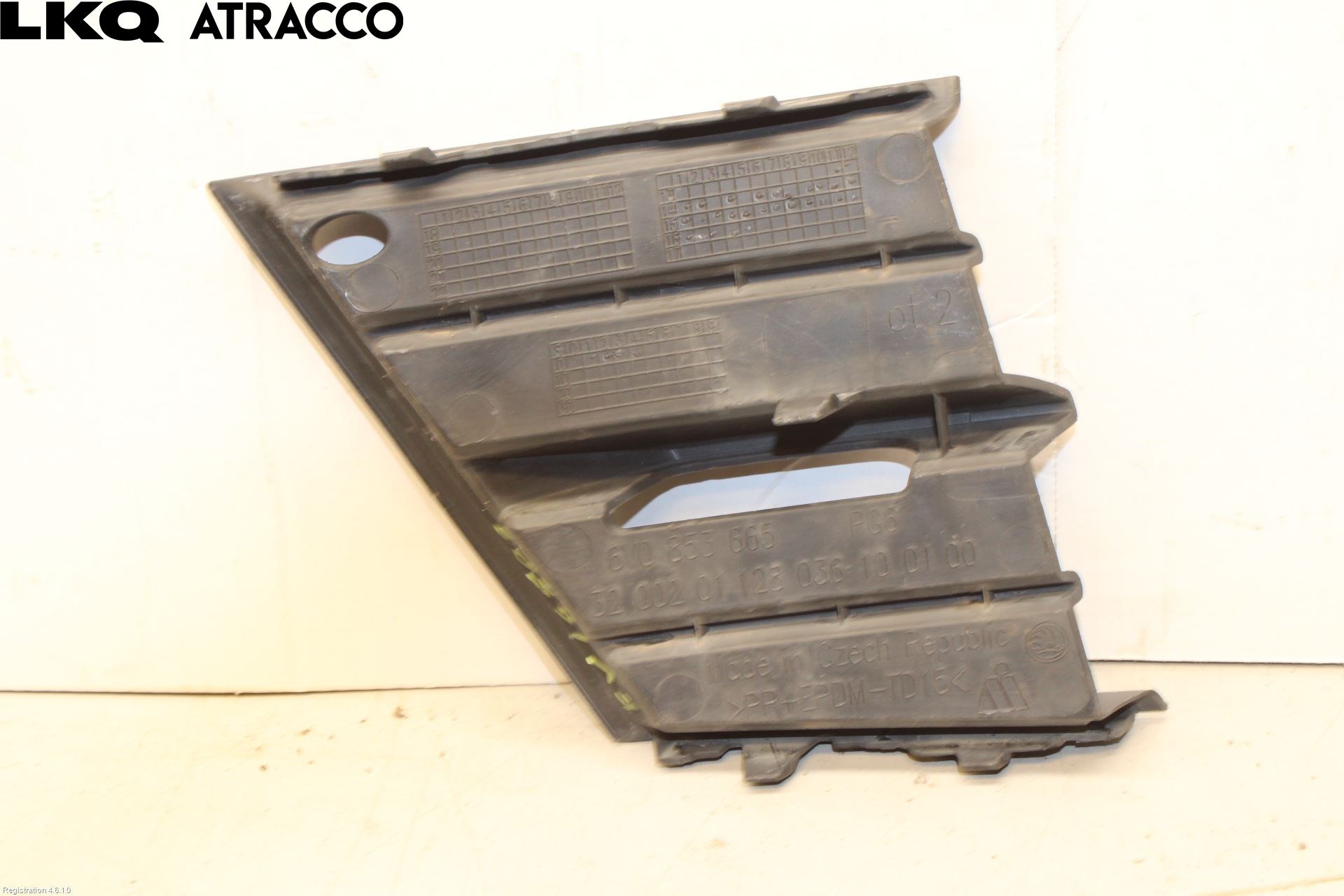 Skoda FABIA 15-21 Grilldel Vänster