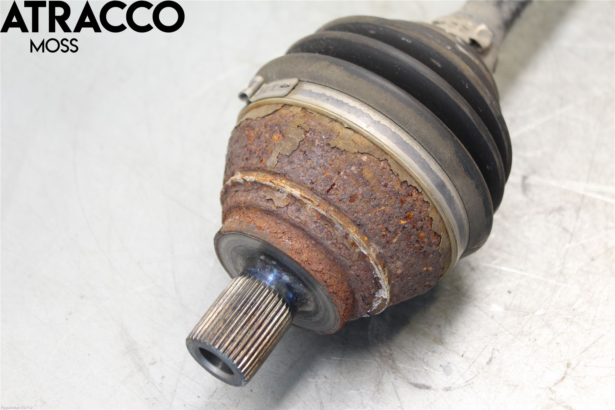 Volkswagen VW TIGUAN 16-24 Drivaxel Fram Vänster