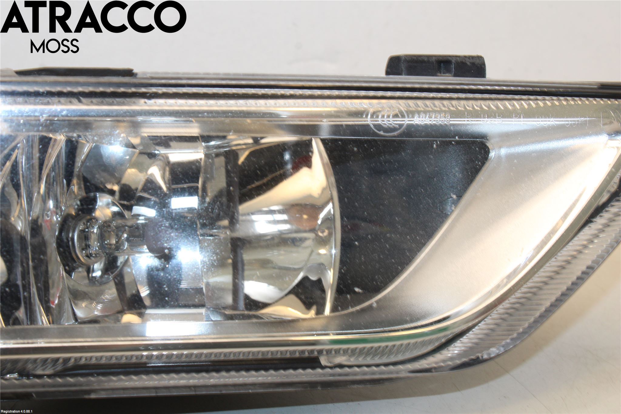 Volkswagen VW PASSAT 11-14 Dimljus-Varselljus Fram