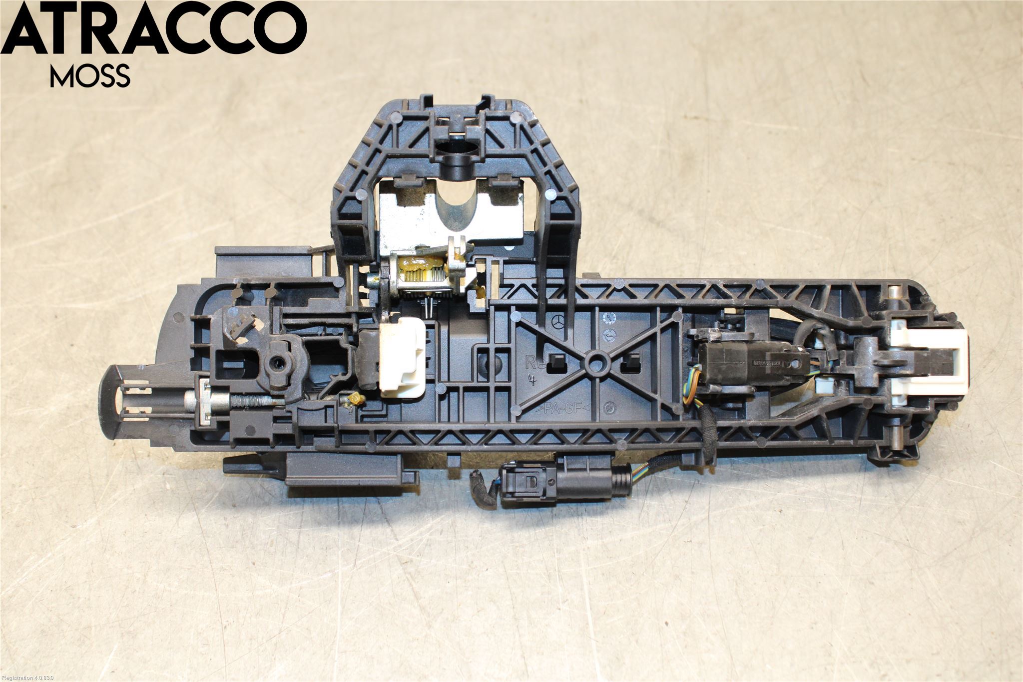 Mercedes-Benz MB E-KLASS (W212) 09-16 Dörrhandtag Yttre Hö