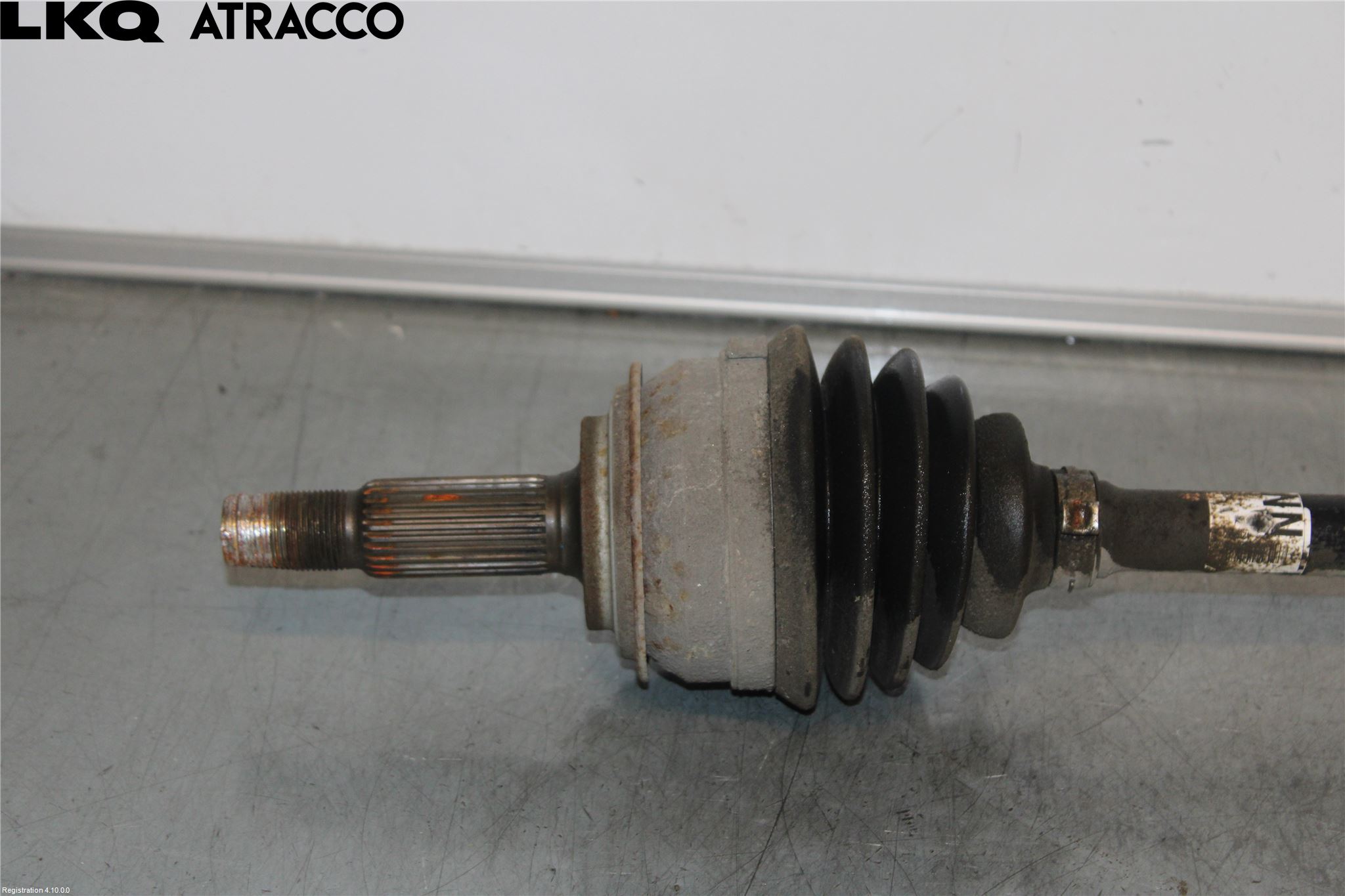 Toyota YARIS XP130 12-14 Drivaxel Fram Vänster