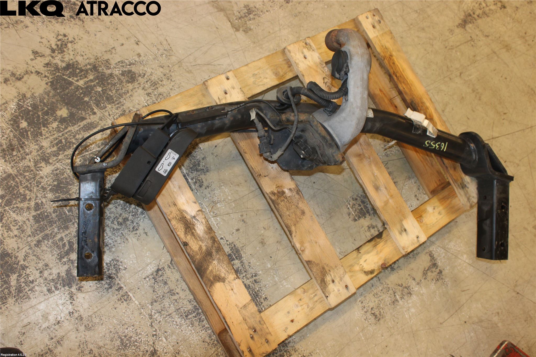 Audi Q5 09-16 Dragkrok
