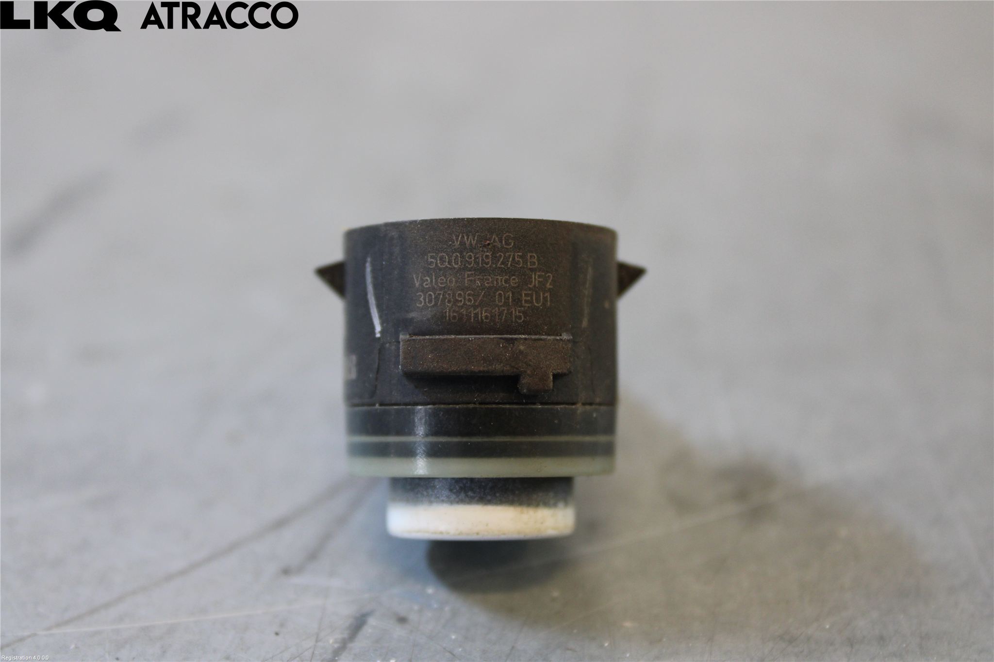 Skoda SUPERB 09-15 Parkeringshjälp Frontsensor