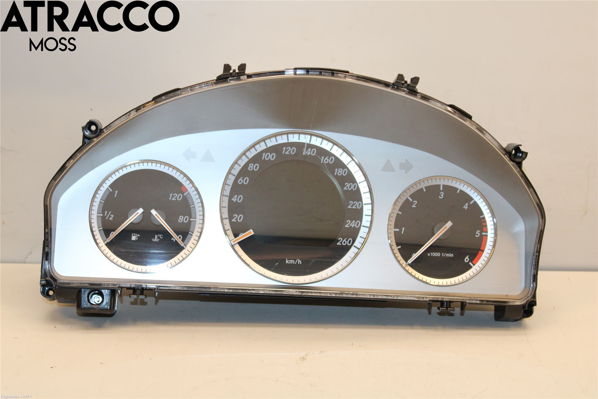 Mercedes-Benz MB C-KLASS (W204) 07-15 Instrument Komb