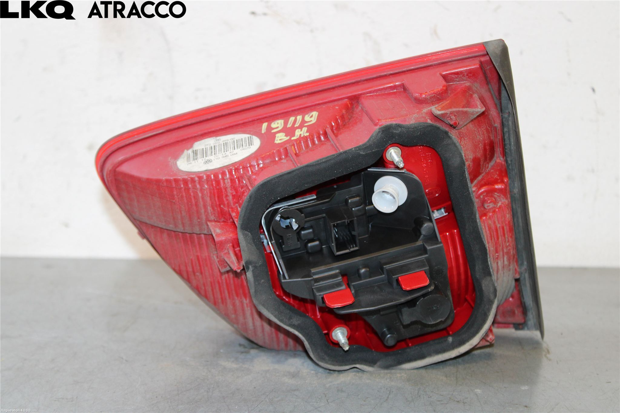 Volkswagen VW TOURAN 10-15 Bakljus Lucka Hö