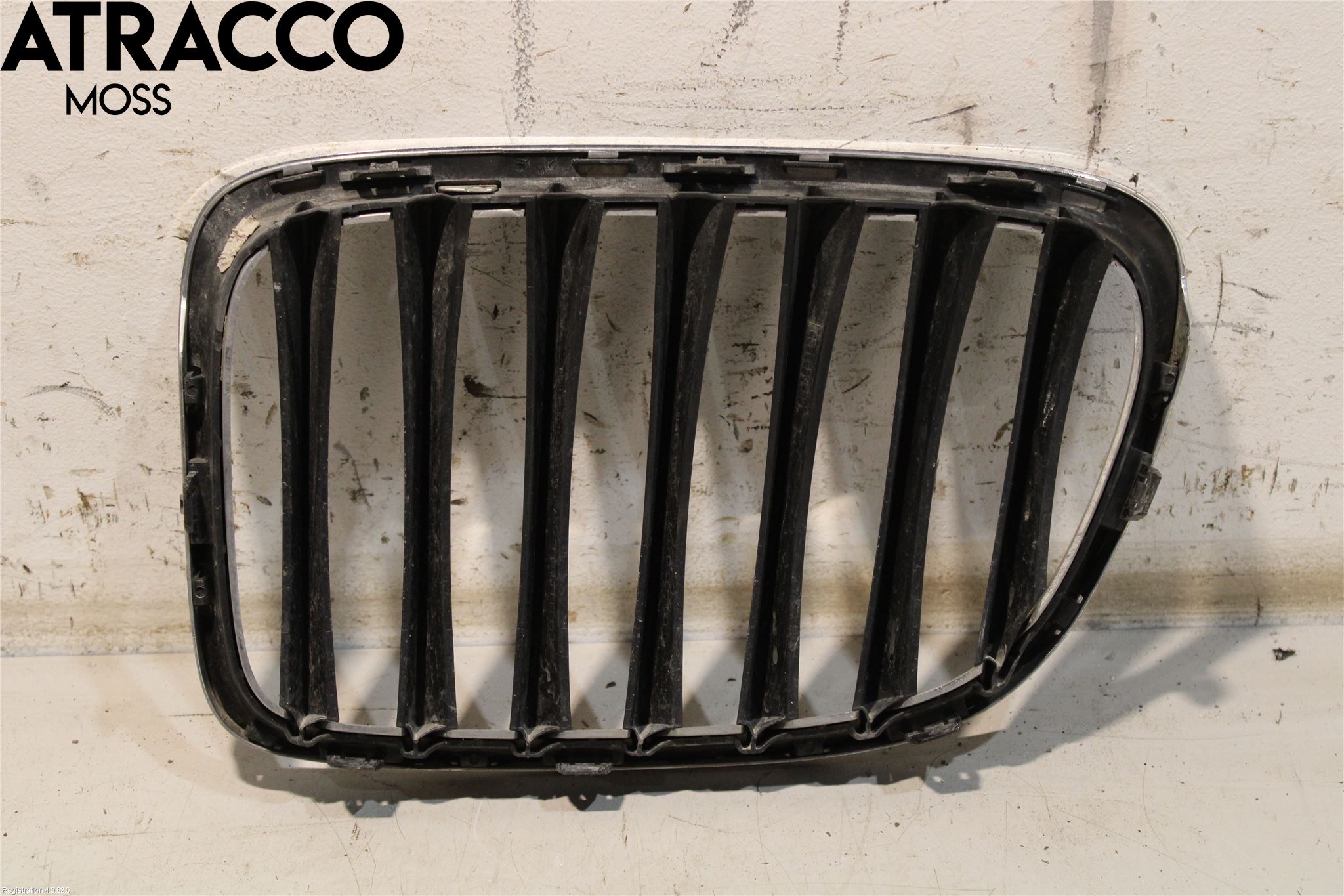 BMW X1 E84 10-15 Grilldel Höger