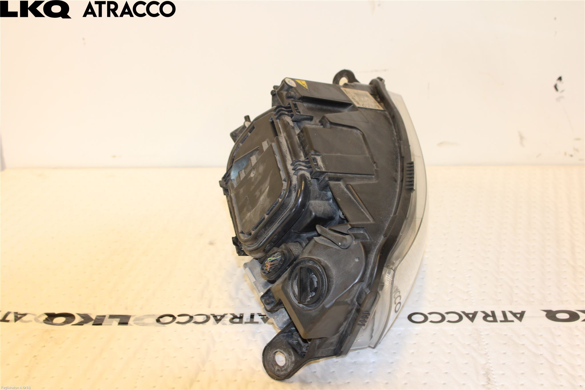 Audi A6/S6     05-11 Strålkastare Höger