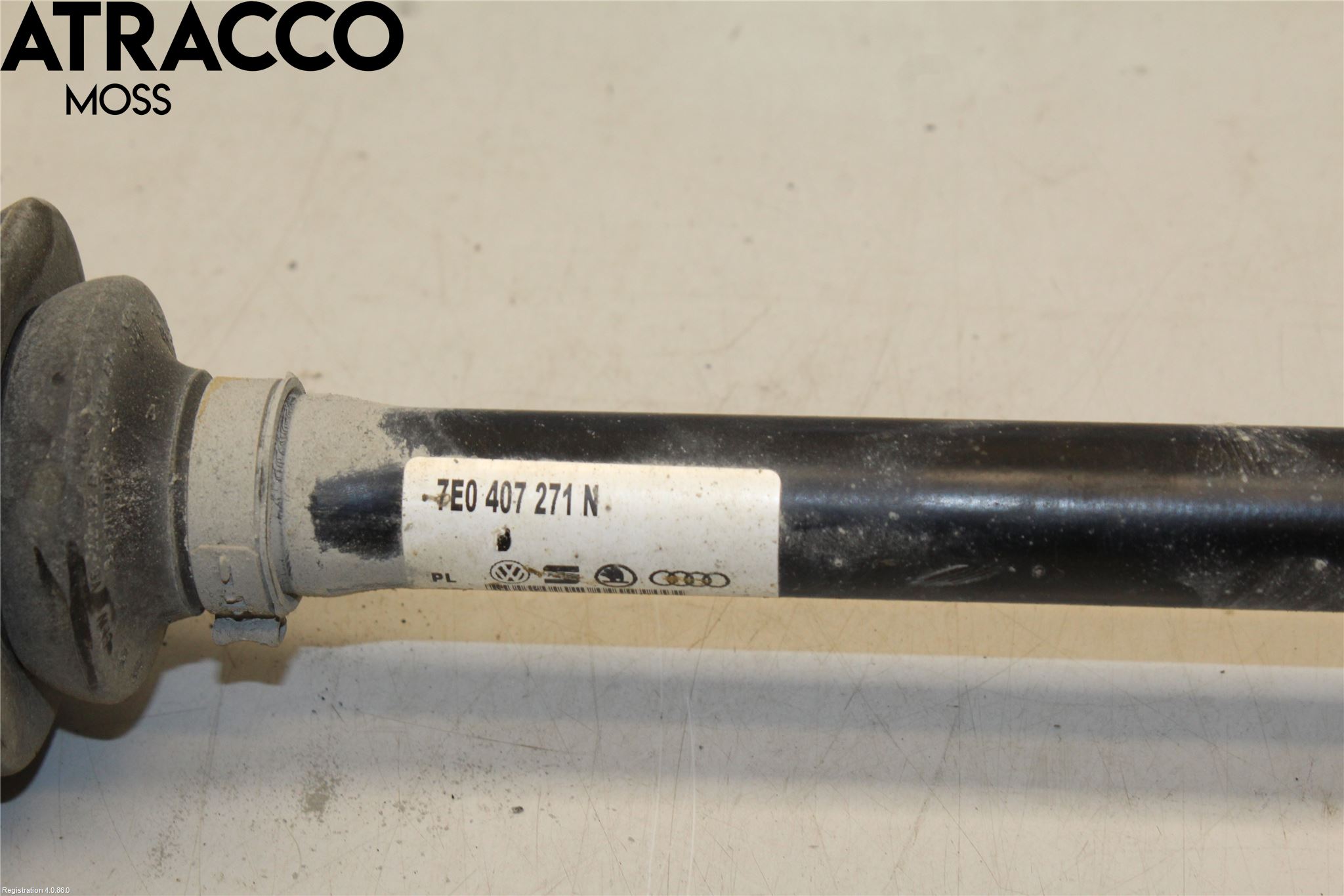 Volkswagen VW TRANSP/CARAVELLE (T5) 04-15 Drivaxel Fram Vänster