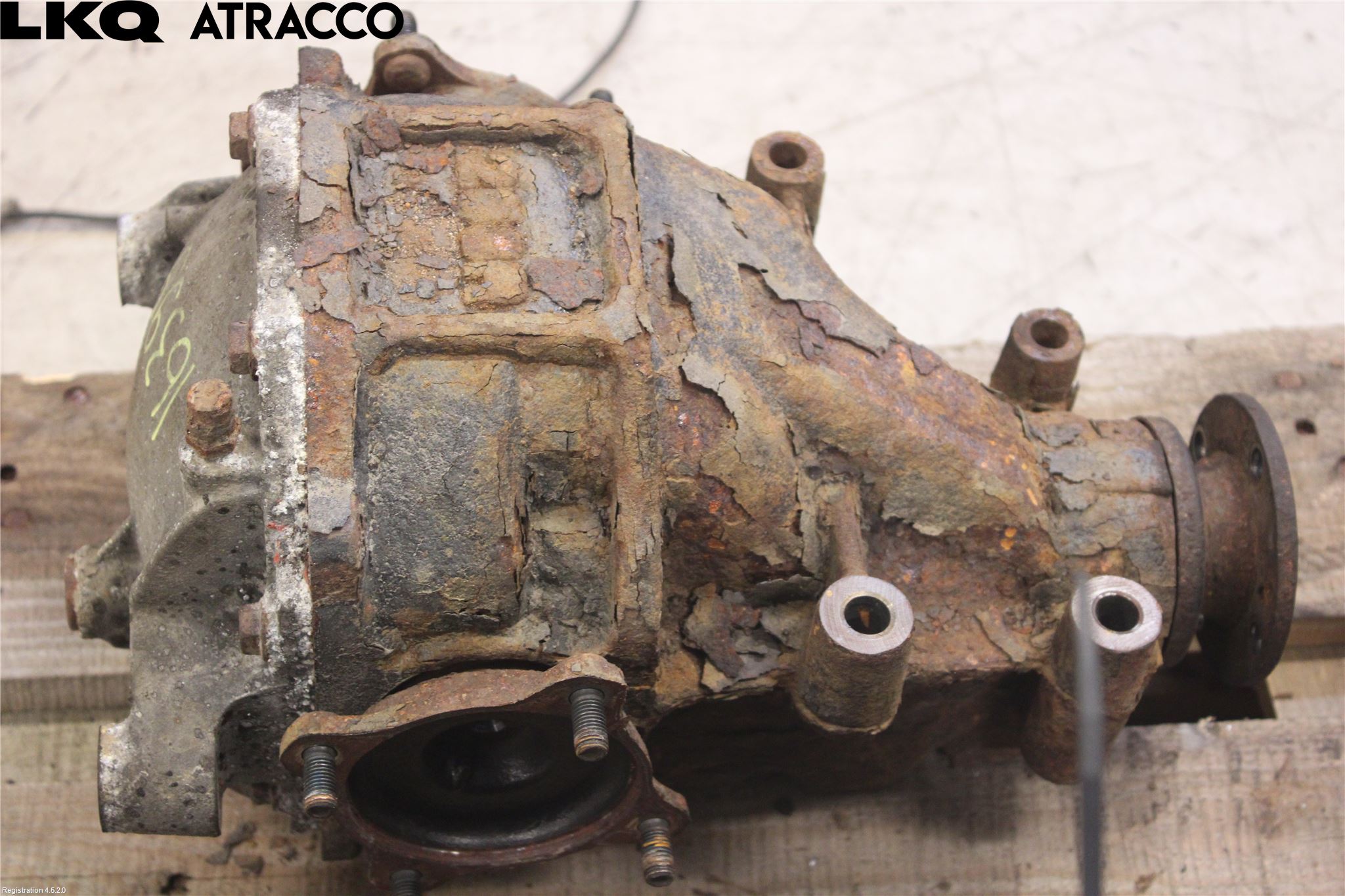 Toyota HI-ACE 06-12 Bakväxel-Diff