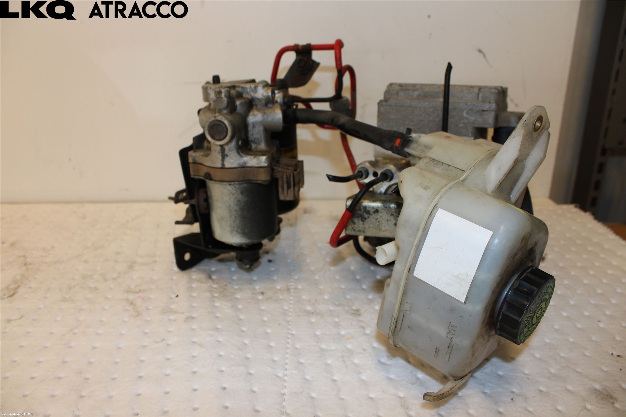 Toyota YARIS XP130 15-20 Abs Hydraulaggregat