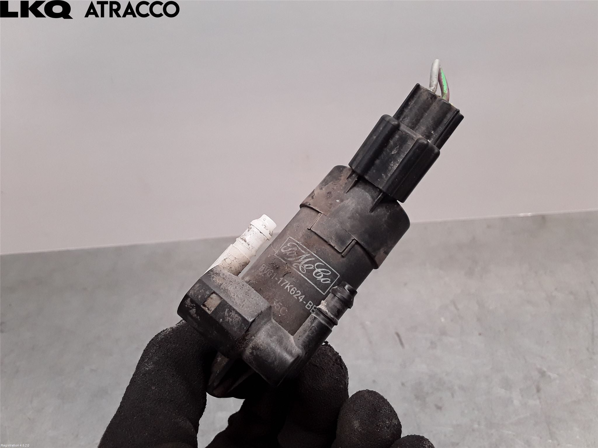 Ford FOCUS 11-14 Spolarpump Vindruta