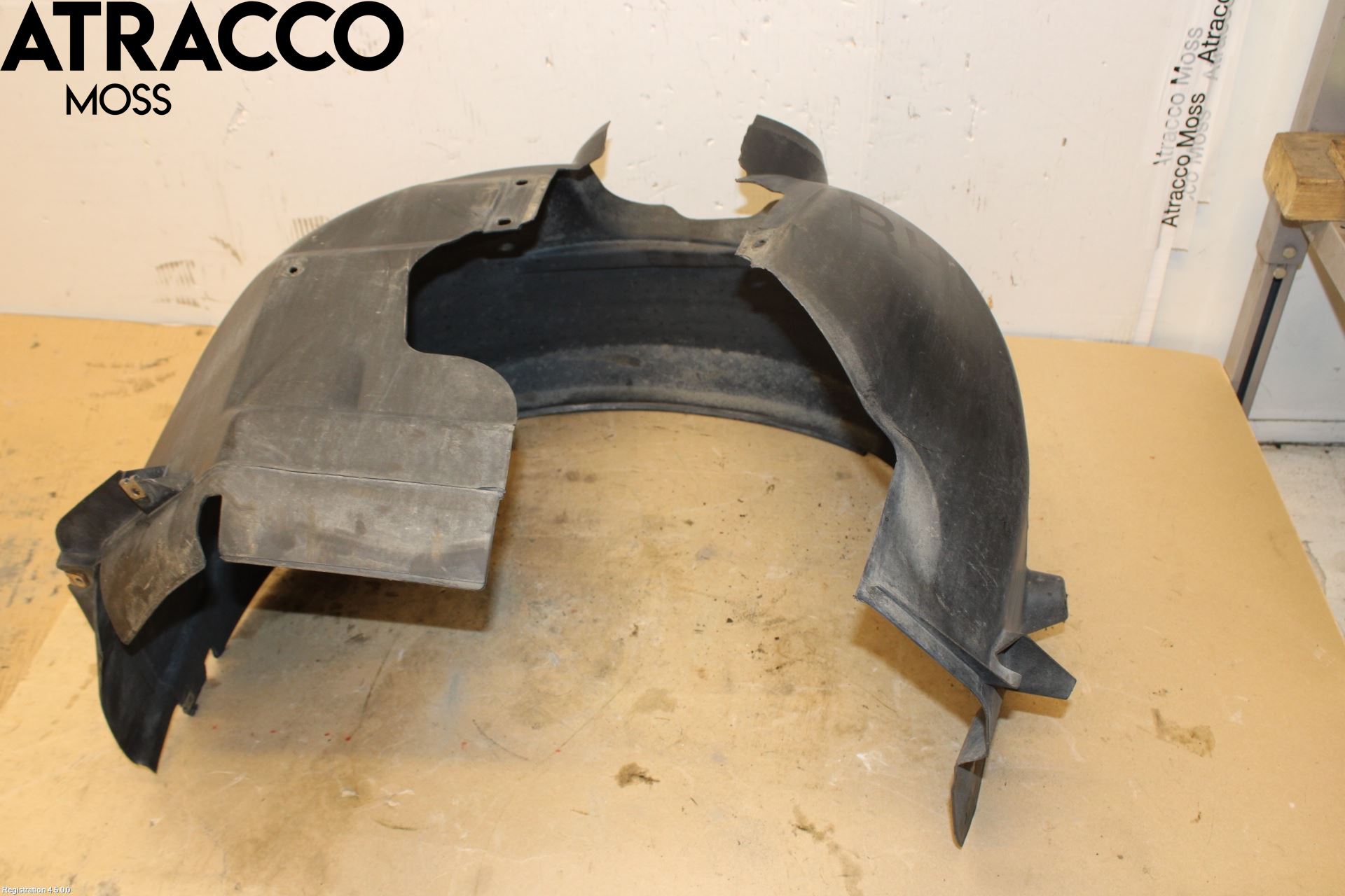 Ford FOCUS 11-14 Skärm Inner