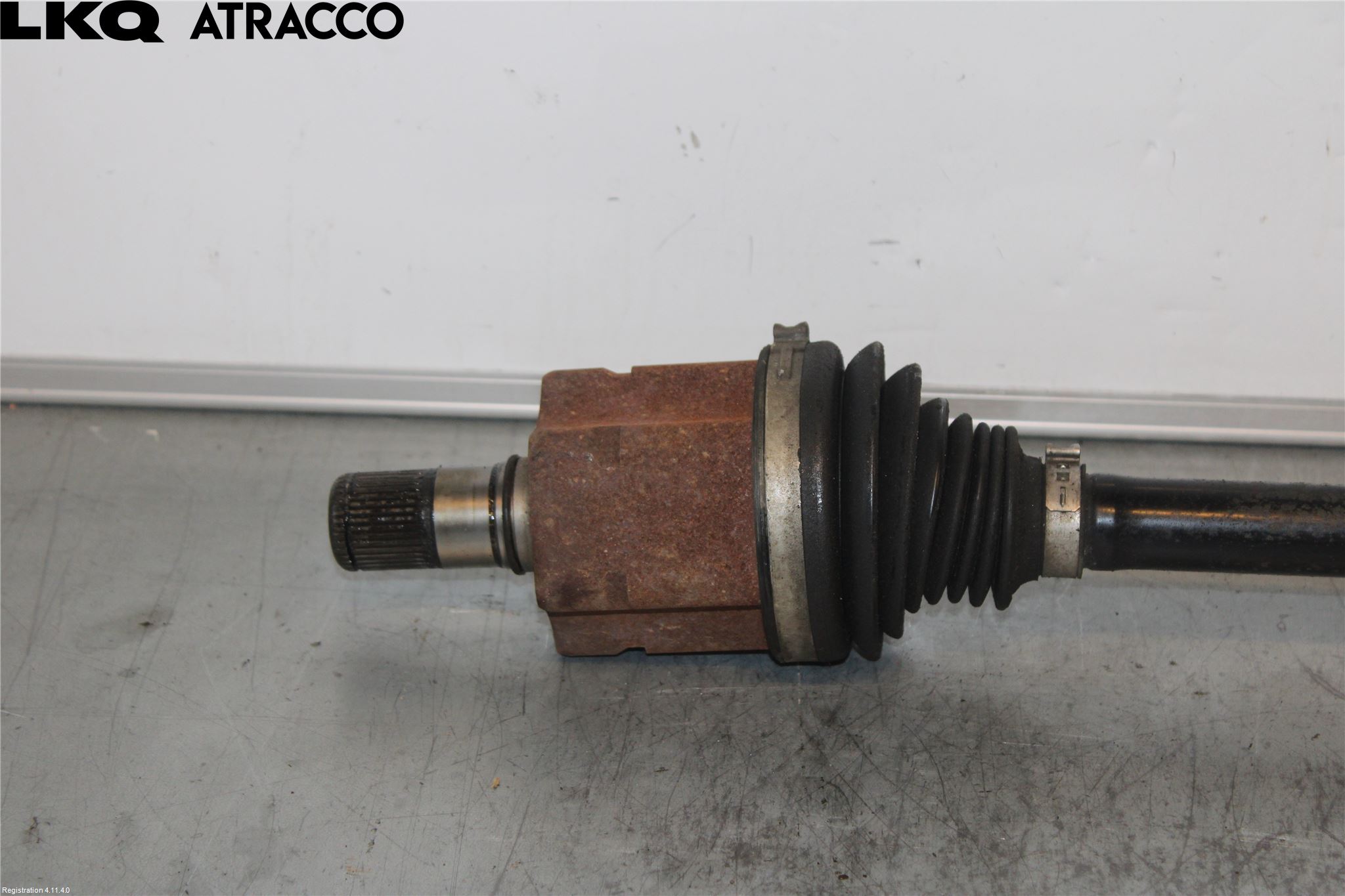 Volkswagen VW TIGUAN 07-16 Drivaxel Fram Vänster