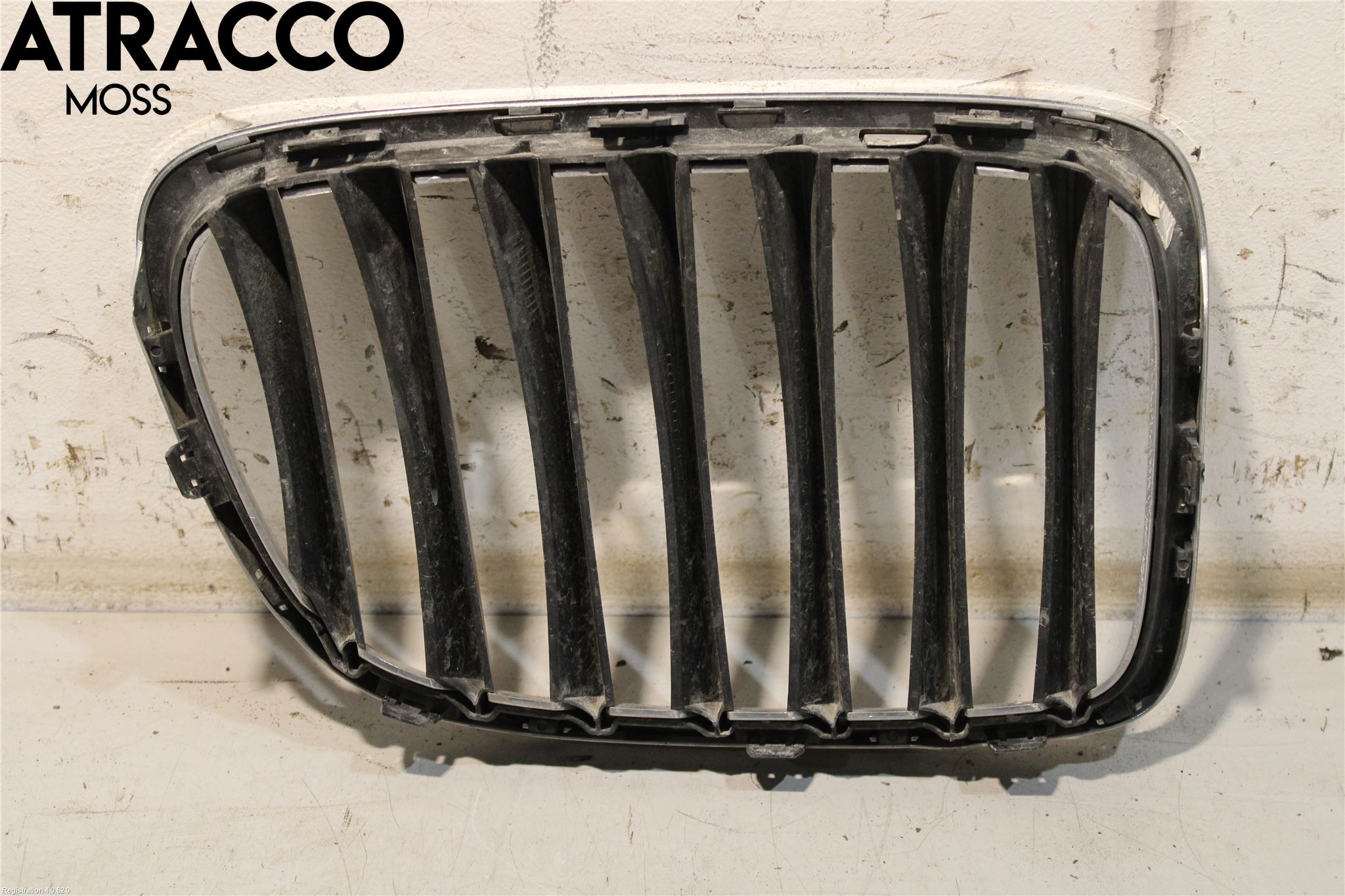 BMW X1 E84 10-15 Grilldel Vänster