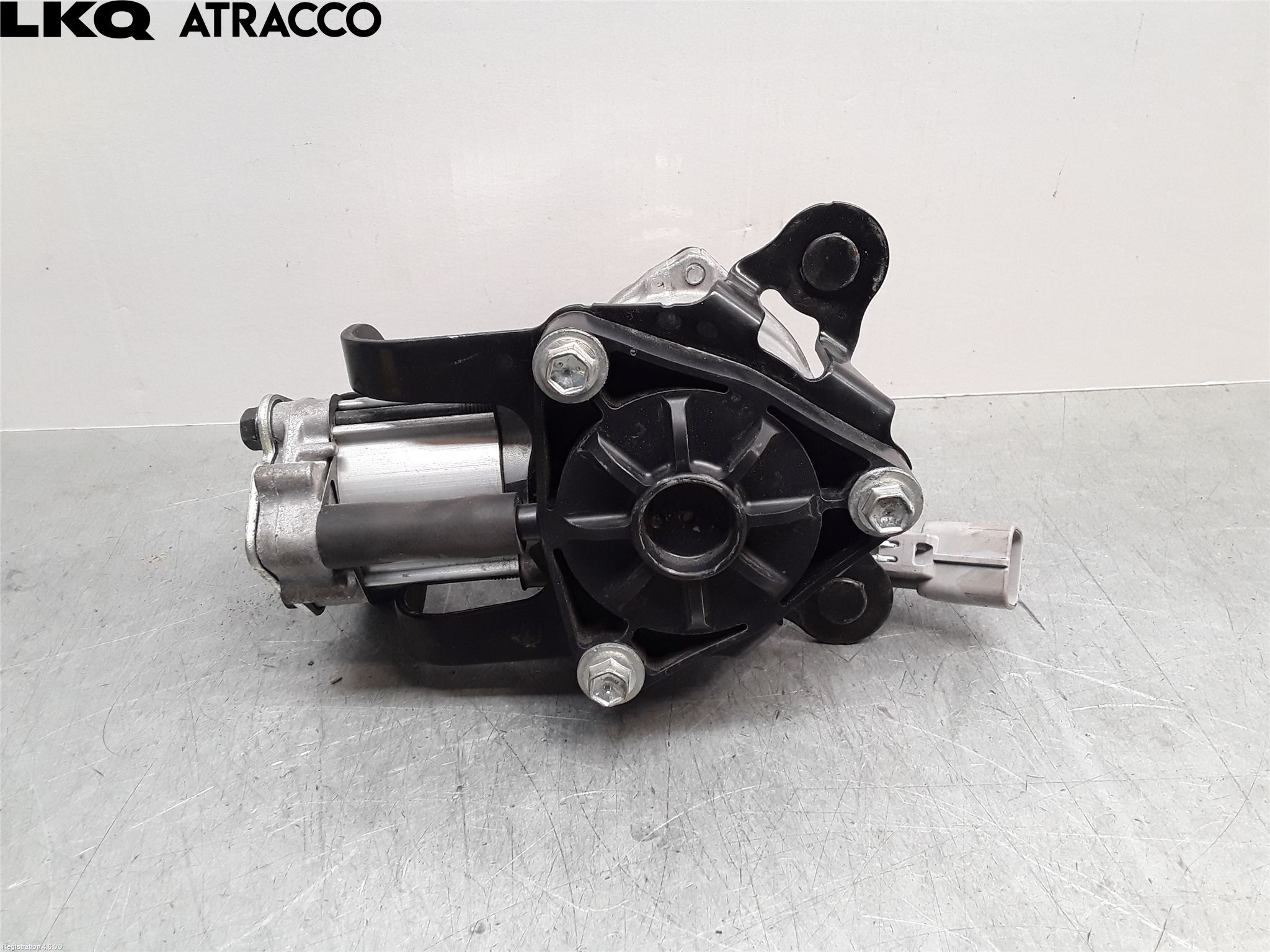 Mitsubishi OUTLANDER 13-21 Vakuumpump