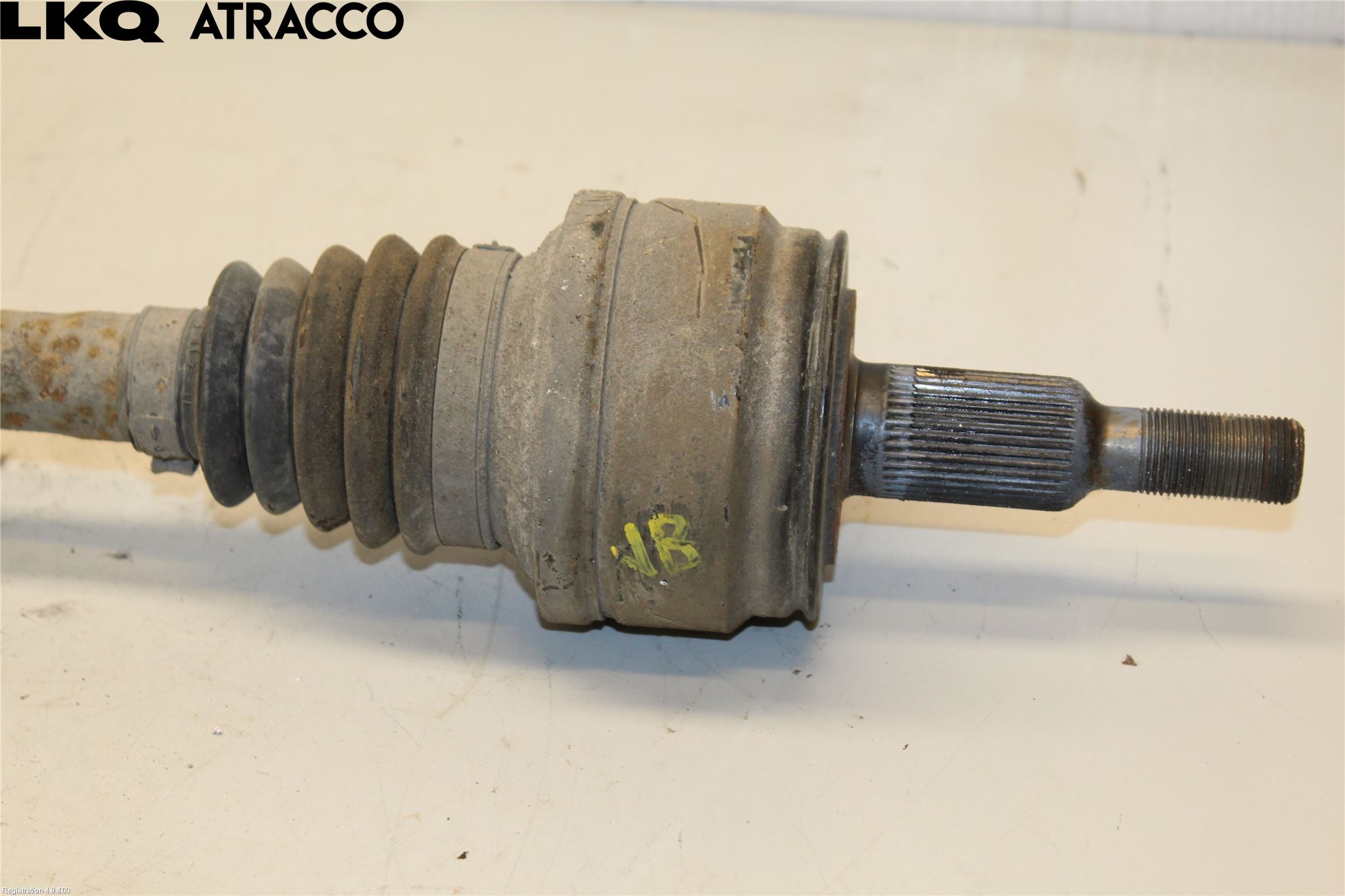 Volkswagen VW TOUAREG 7L 03-10 Drivaxel Bak Vänster