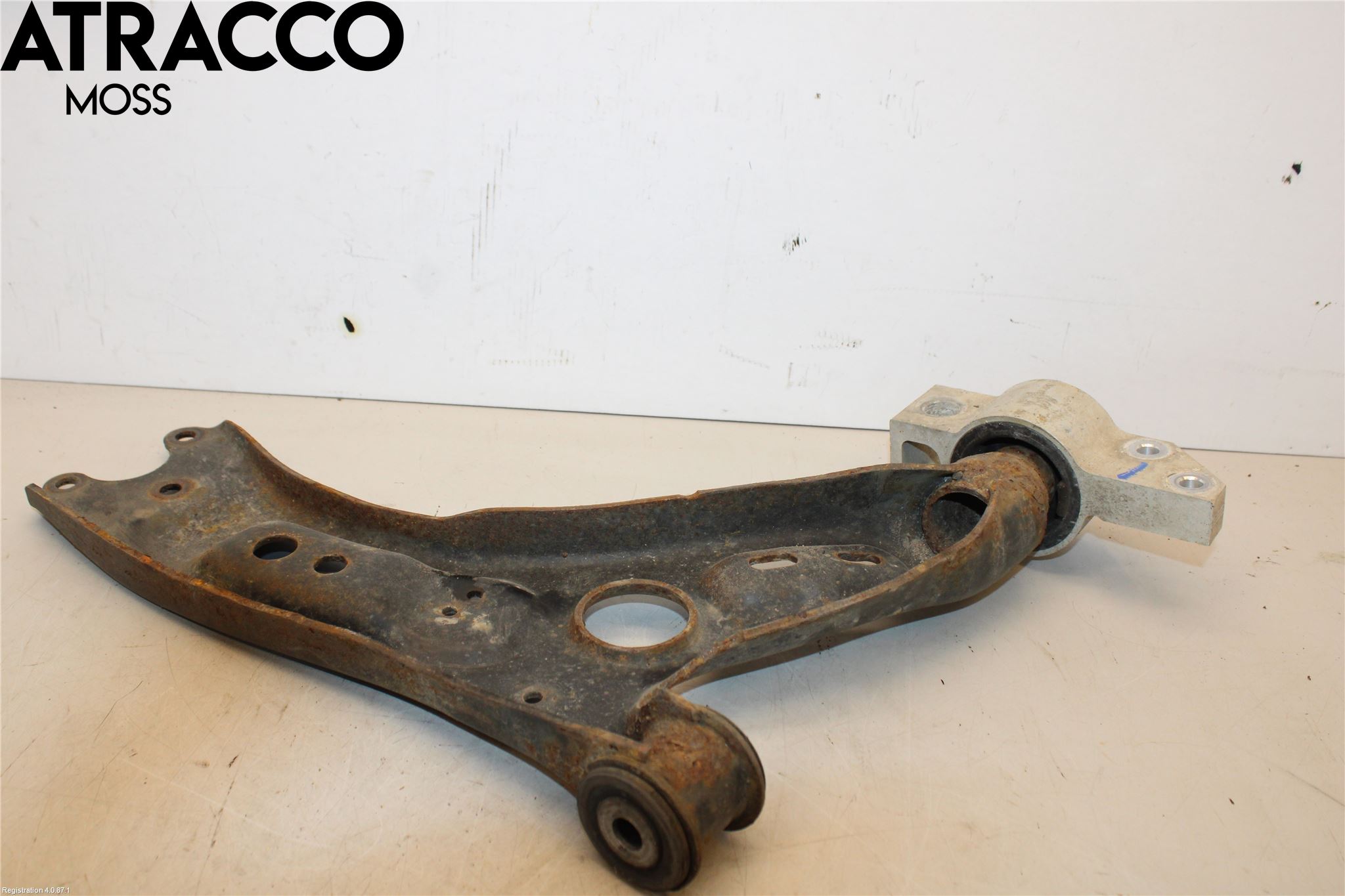 Volkswagen VW GOLF PLUS/CROSS GOLF 04-14 Bärarm Fram Undre Vä