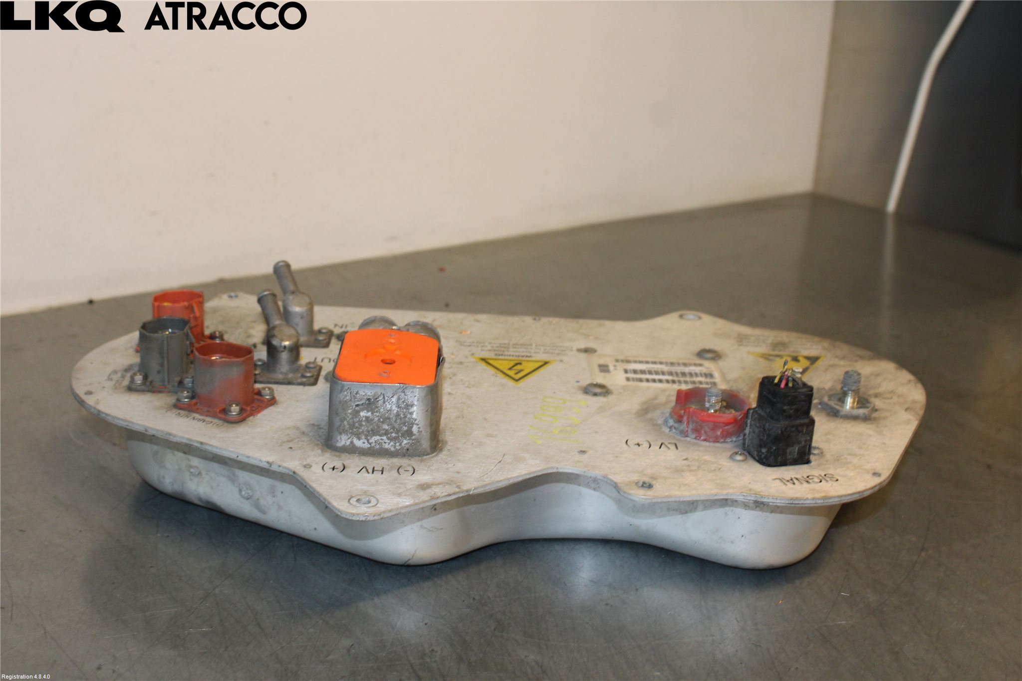 Tesla MODEL S 13- Converter