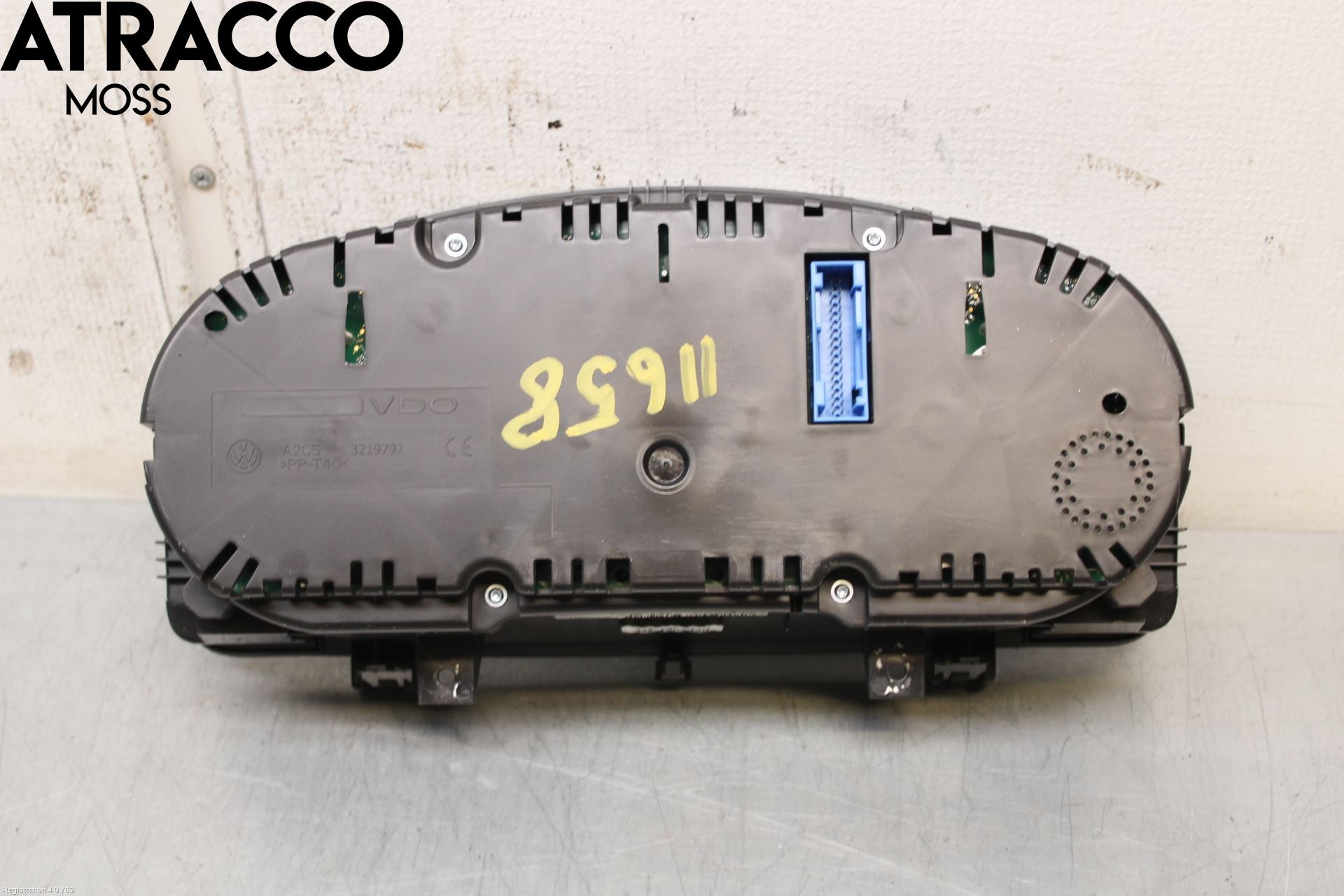 Volkswagen VW CADDY 11-15 Instrument Komb