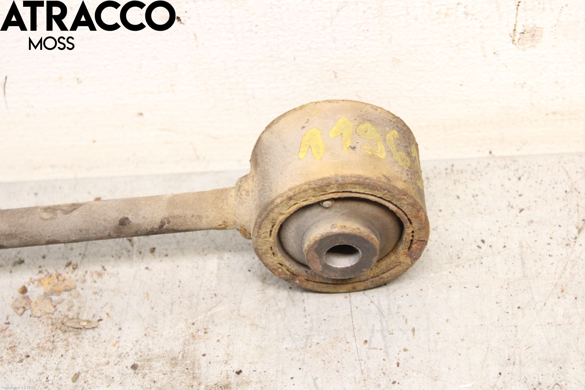 Toyota LANDCRUISER J150 10-23 Bärarm Bak Övre Höger