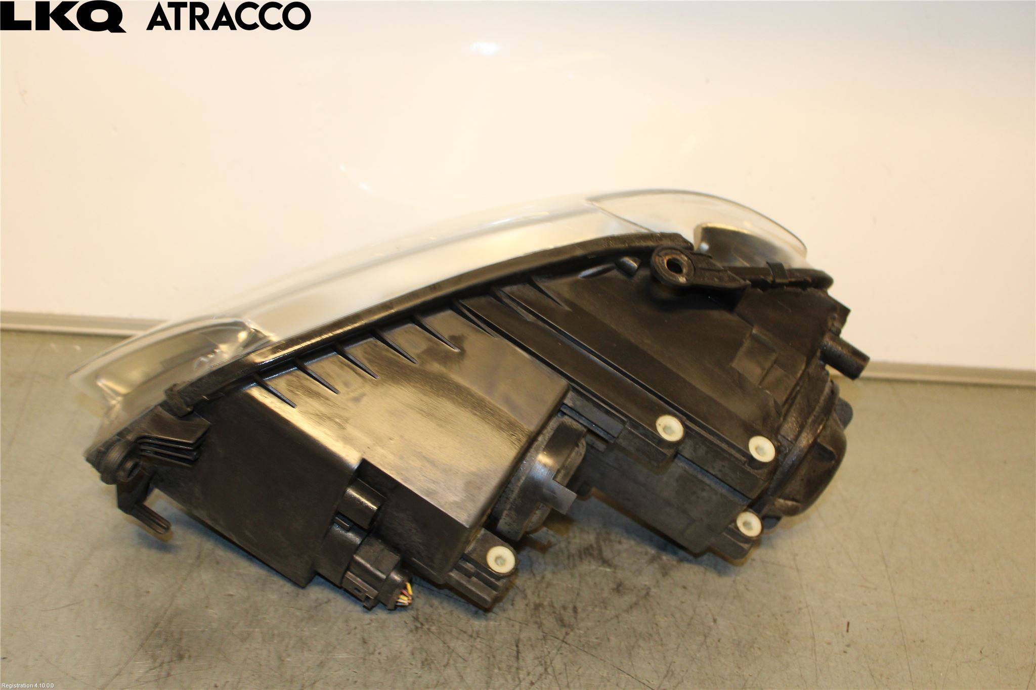Volkswagen VW TOURAN 03-10 Strålkastare Höger