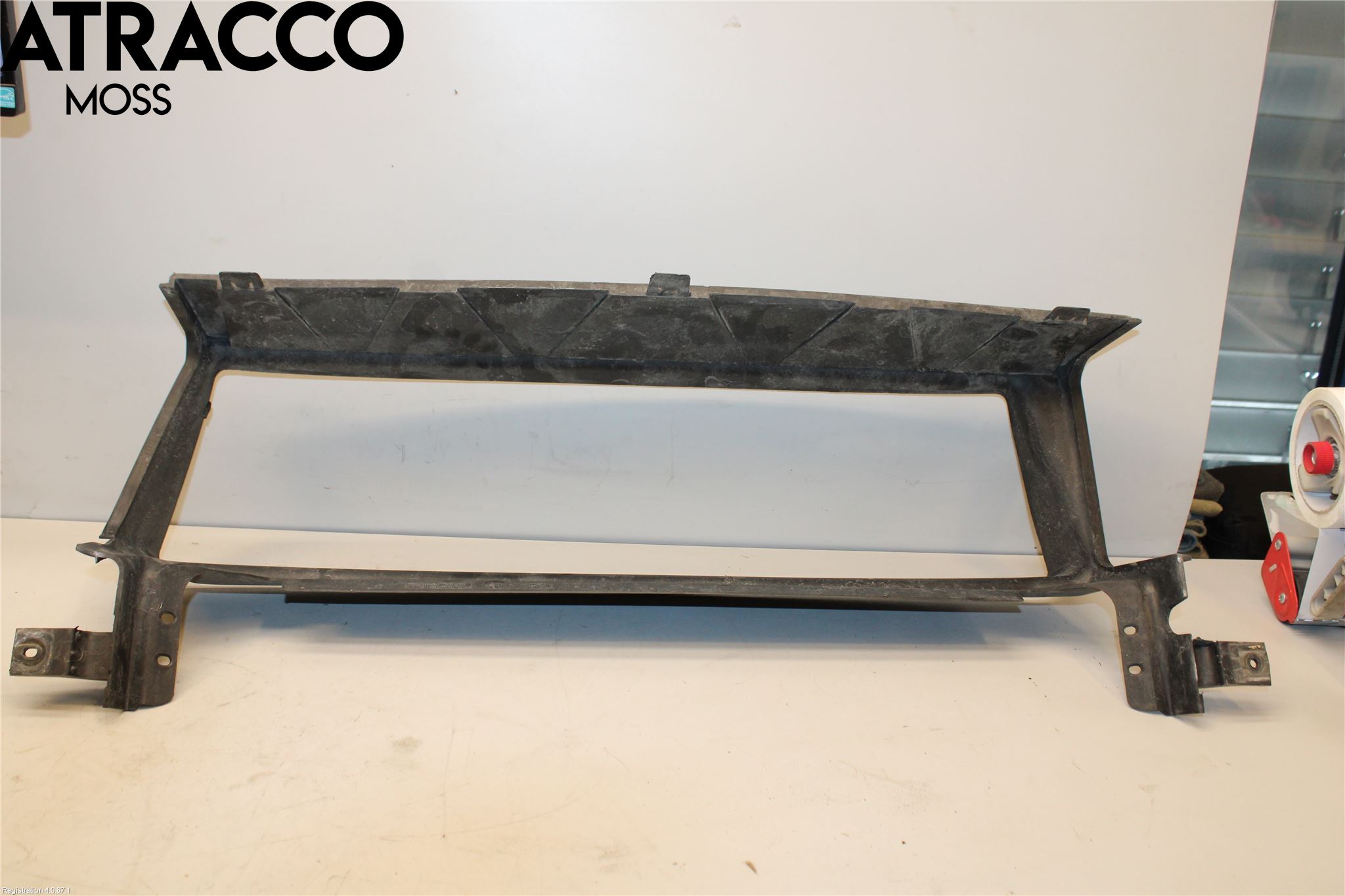 Volvo V50 04-07 Deflektor Plåt-Plast Kylning