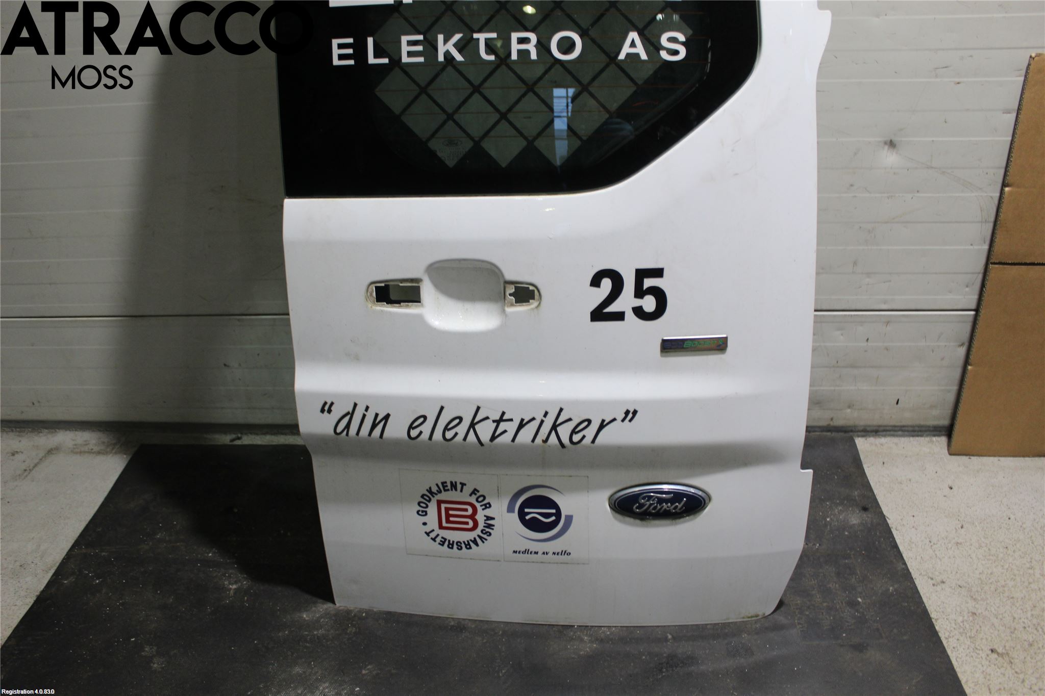 Ford TRANSIT/TOURNEO CONNECT 13-22 Dörr Bak Van-Skåp Höger