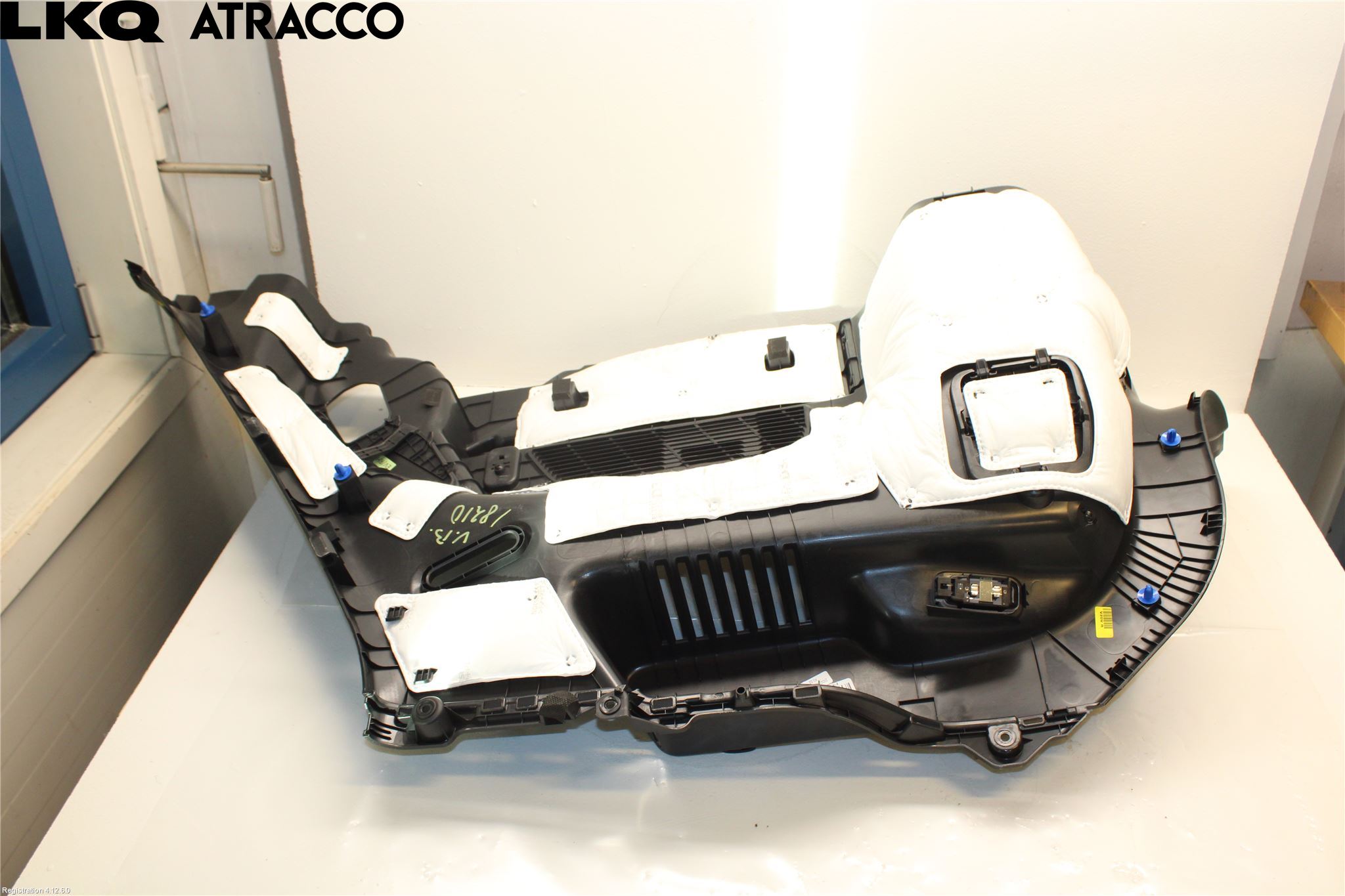 Kia NIRO (SG2) 23- Inrbagagerumklädsel-Golv