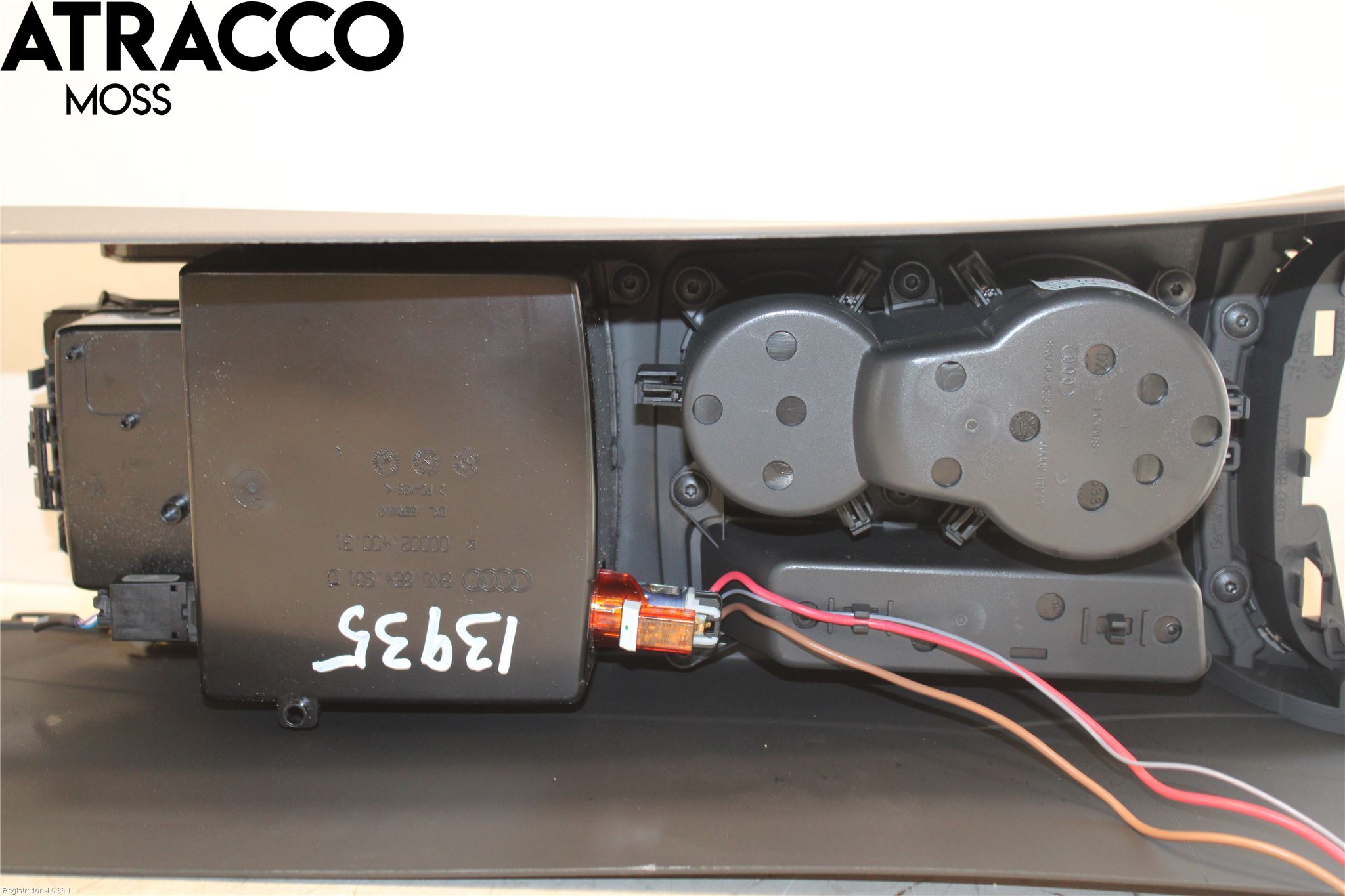 Audi A4/S4 08-11 Instrumentkonsoll Golv