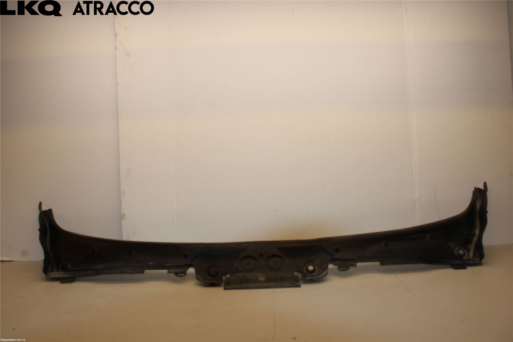 BMW 3 F30/F31/F80 12-19 Torpedplåt-Torpedplast