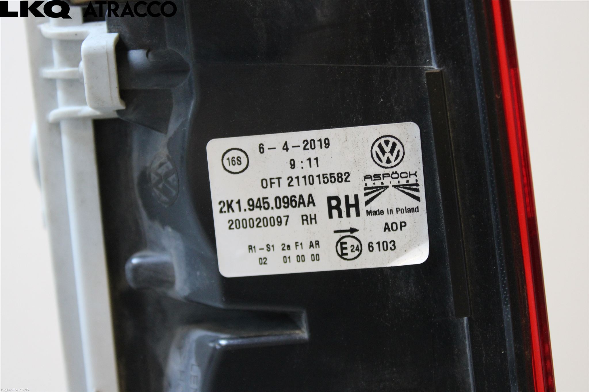 Volkswagen VW CADDY 16-20 Bakljus Höger
