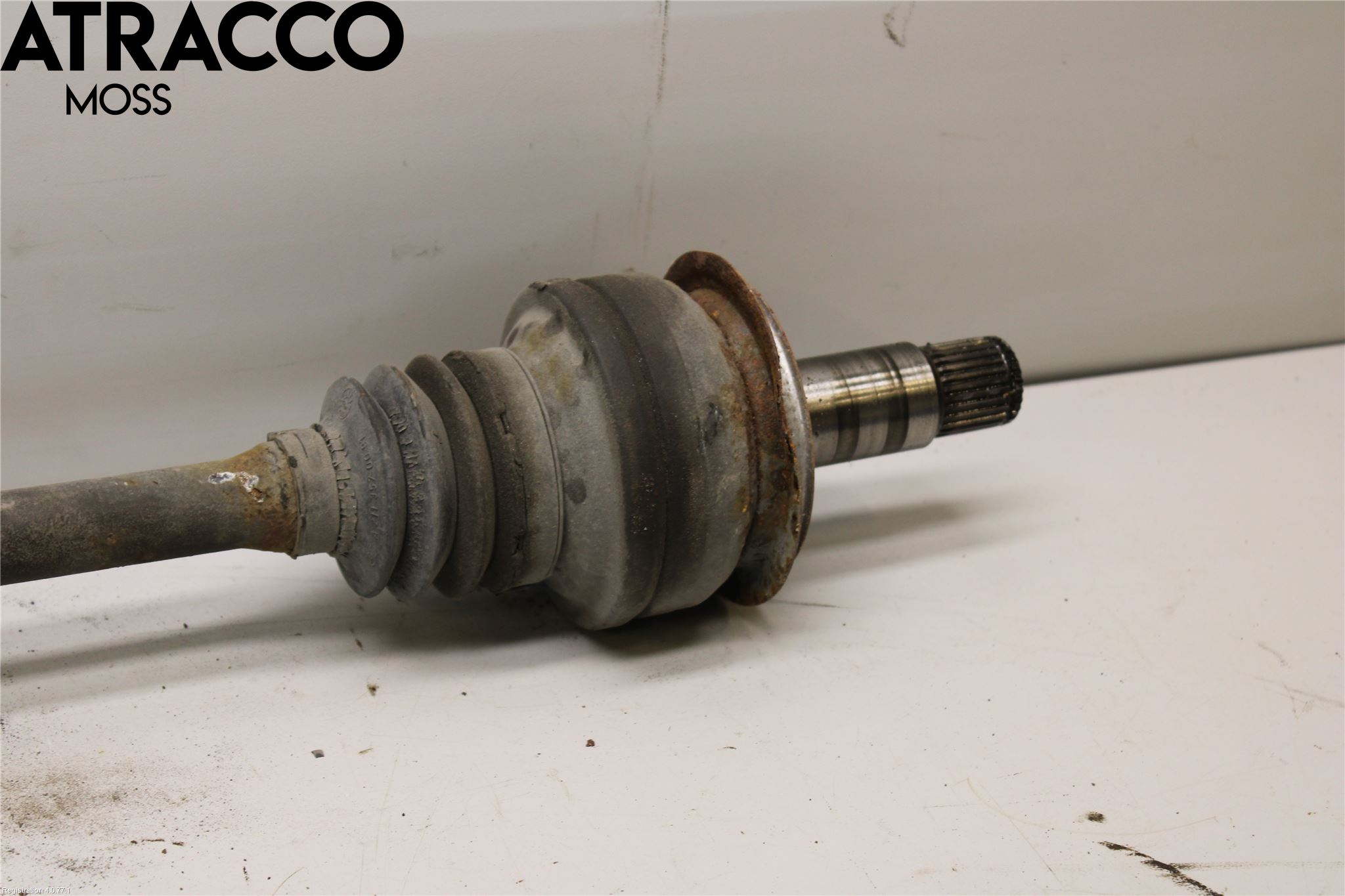 Mercedes-Benz MB E-KLASS (W212) 09-16 Drivaxel Bak Vänster