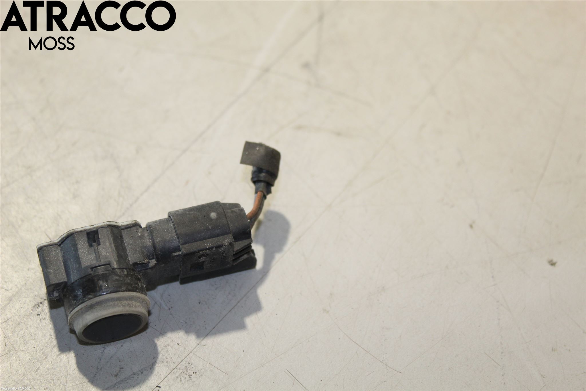 Opel VIVARO 20- Parkeringshjälp Backsensor