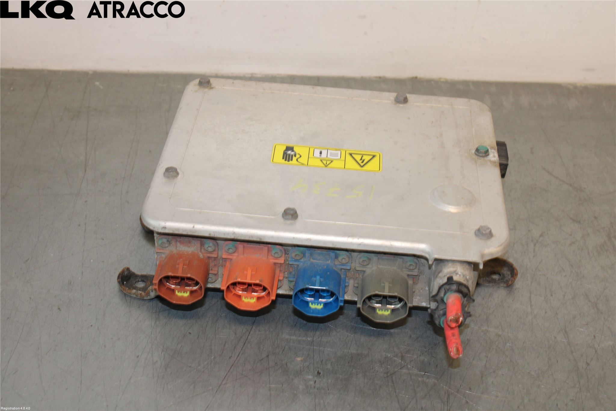 Tesla MODEL S 13- Converter